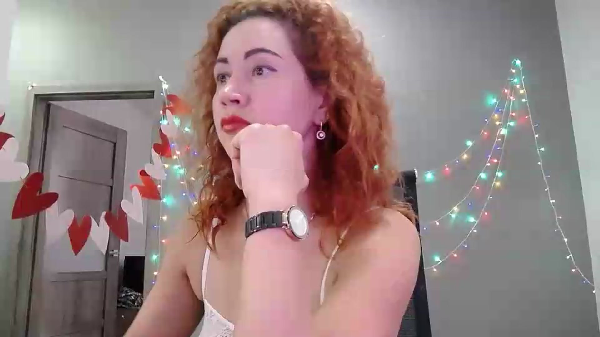 Gallery image thumbnail from XeniaMilf's myfreecams stream on, 05/31/2026, 15:05 image 2 of 20
