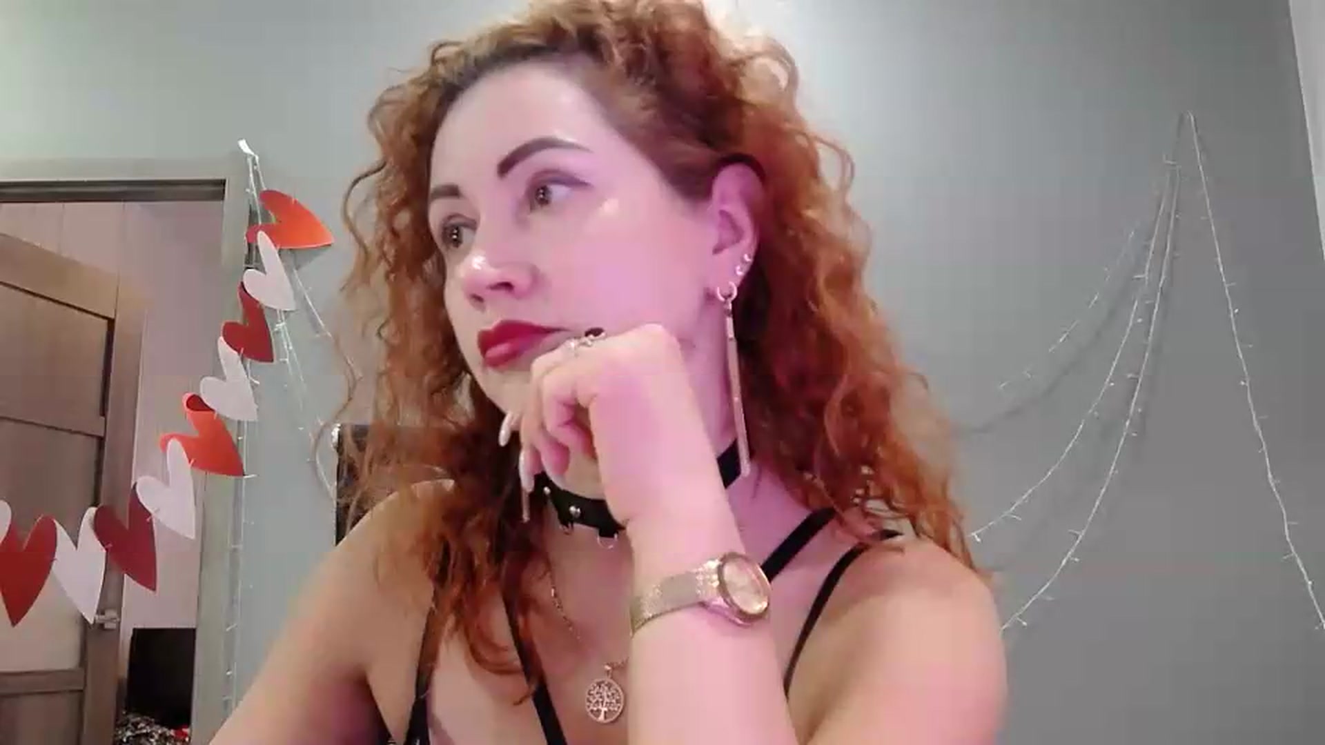 Gallery image thumbnail from XeniaMilf's myfreecams stream on, 06/01/2026, 16:16 image 17 of 20