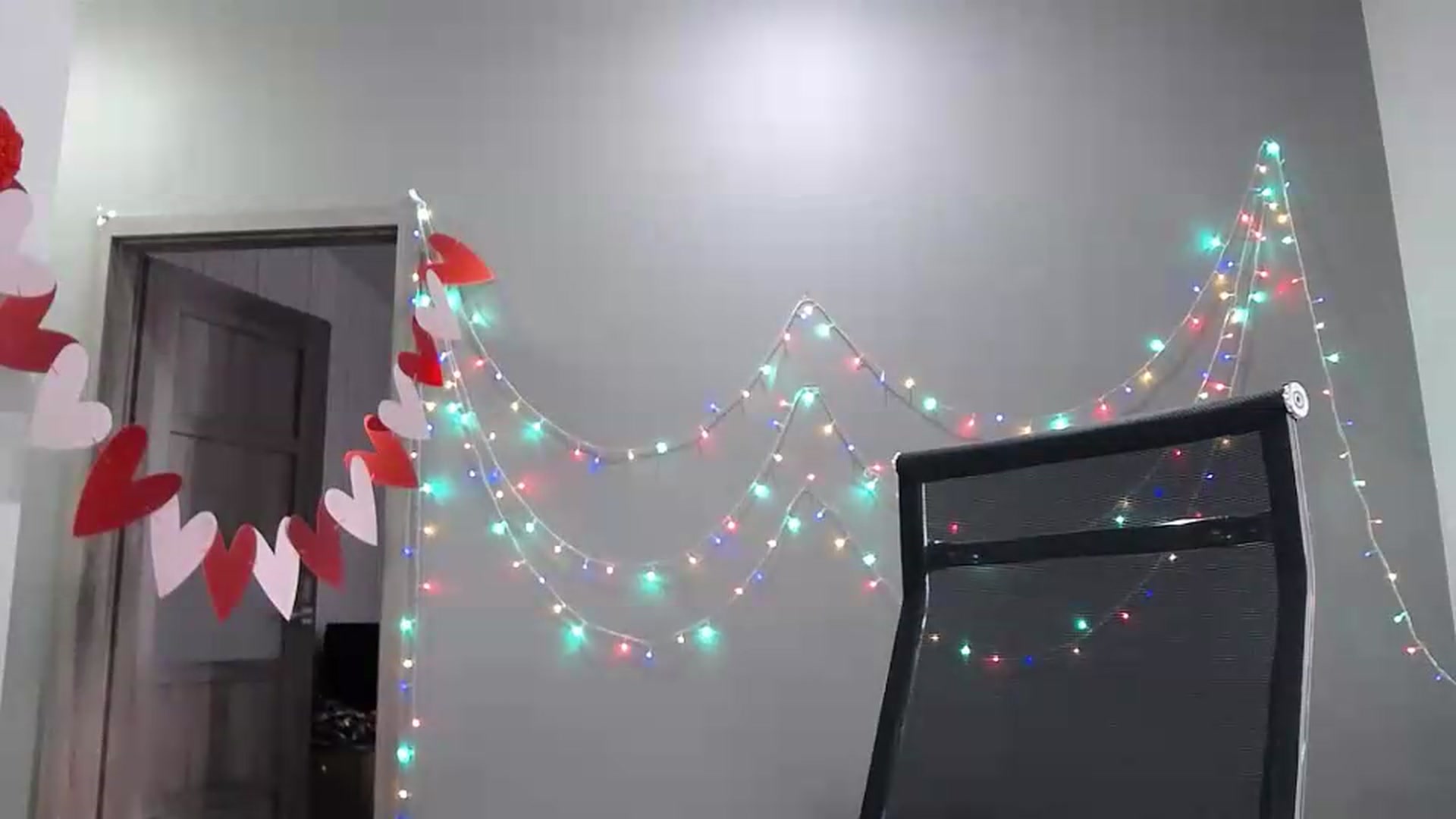 Gallery image thumbnail from XeniaMilf's myfreecams stream on, 06/03/2026, 14:17 image 18 of 20