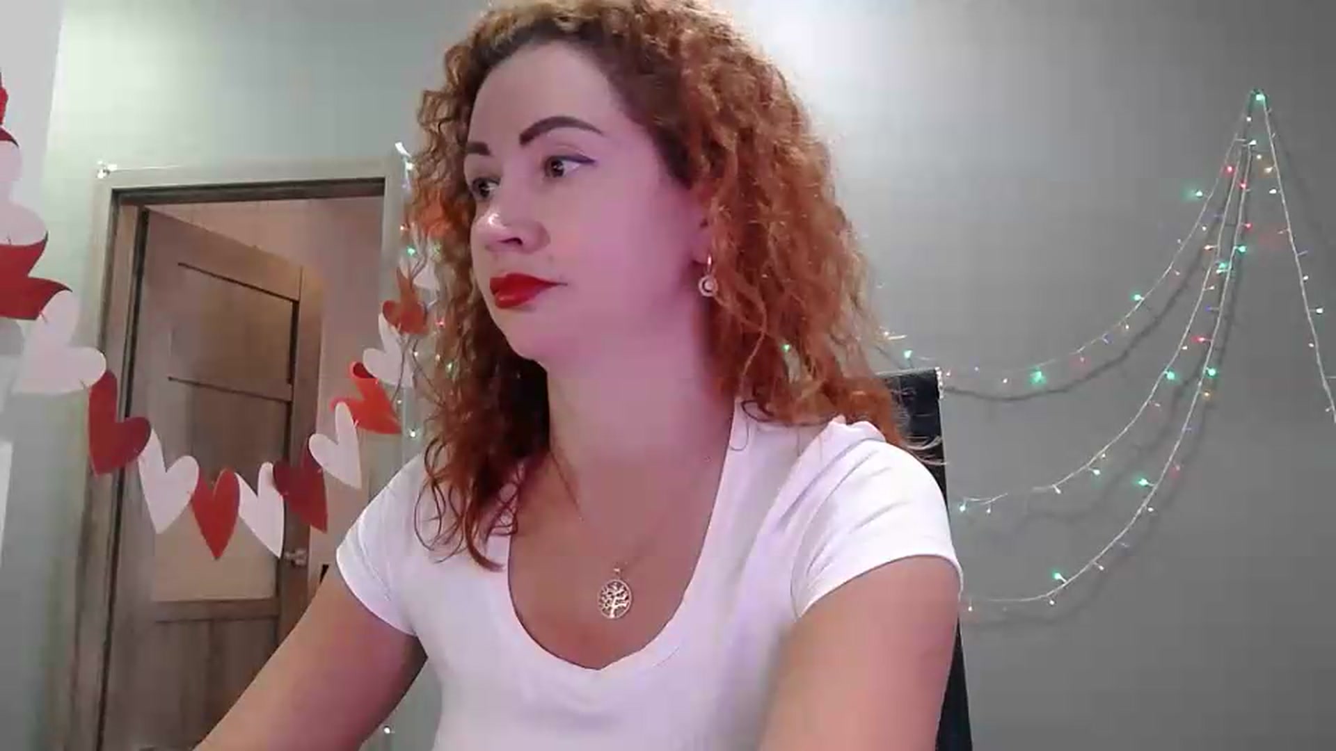 Gallery image thumbnail from XeniaMilf's myfreecams stream on, 06/04/2026, 13:59 image 4 of 20
