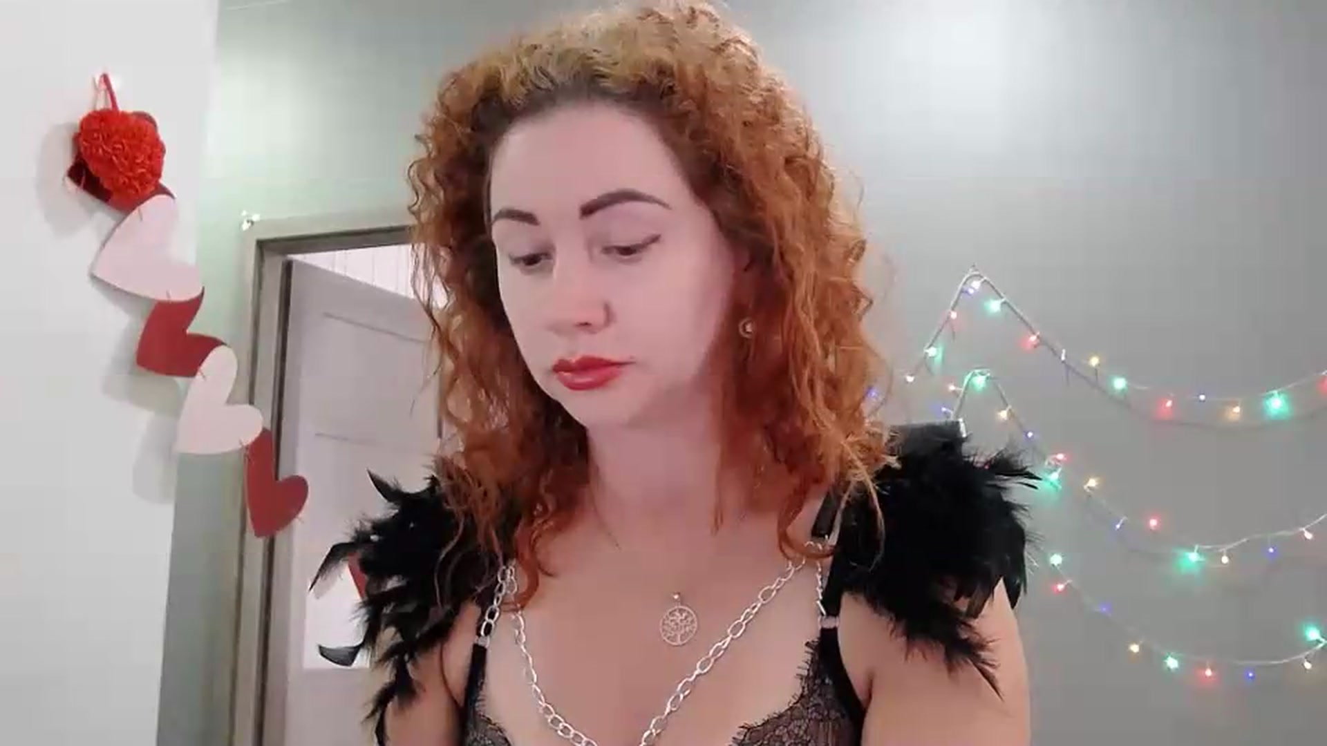 Gallery image thumbnail from XeniaMilf's myfreecams stream on, 06/06/2026, 12:55 image 17 of 20