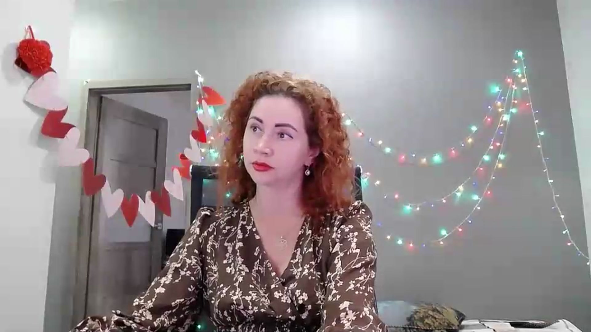Gallery image thumbnail from XeniaMilf's myfreecams stream on, 06/07/2026, 15:42 image 17 of 20