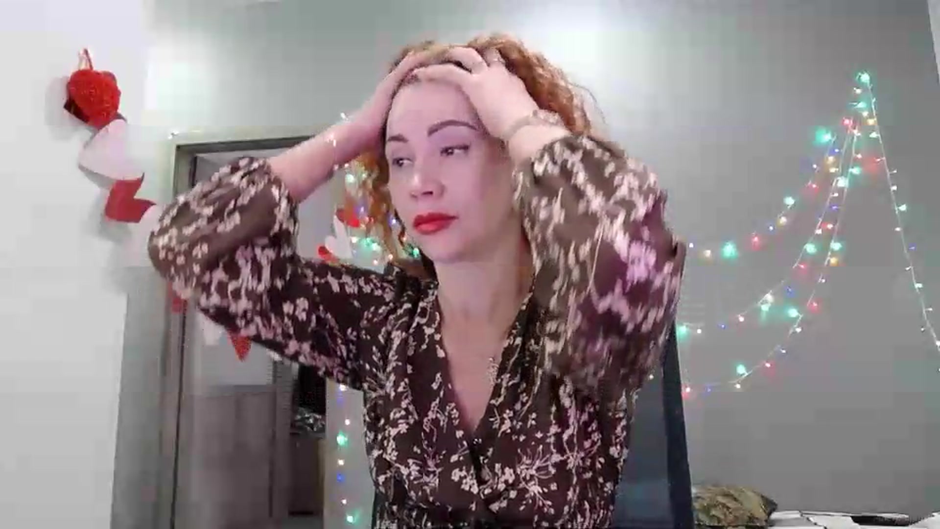 Gallery image thumbnail from XeniaMilf's myfreecams stream on, 06/07/2026, 15:42 image 16 of 20