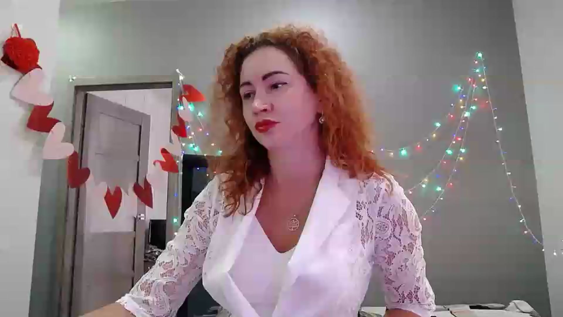 Gallery image thumbnail from XeniaMilf's myfreecams stream on, 06/09/2026, 13:46 image 12 of 20