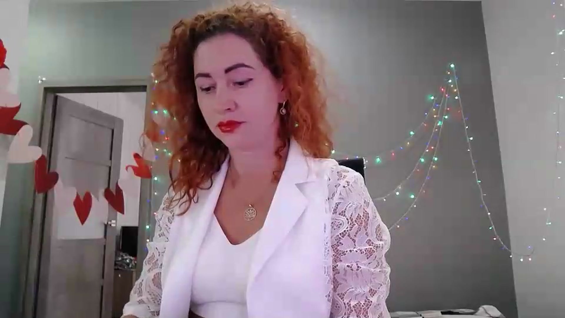 Gallery image thumbnail from XeniaMilf's myfreecams stream on, 06/09/2026, 13:46 image 15 of 20