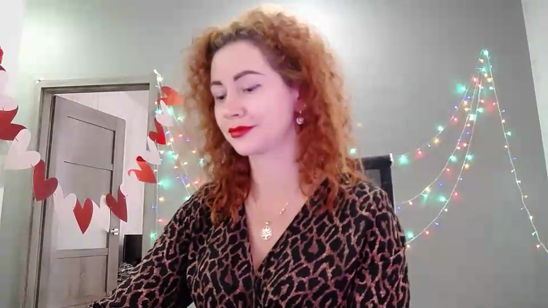 Gallery image thumbnail from XeniaMilf's myfreecams stream on, 06/14/2026, 15:07 image 16 of 20