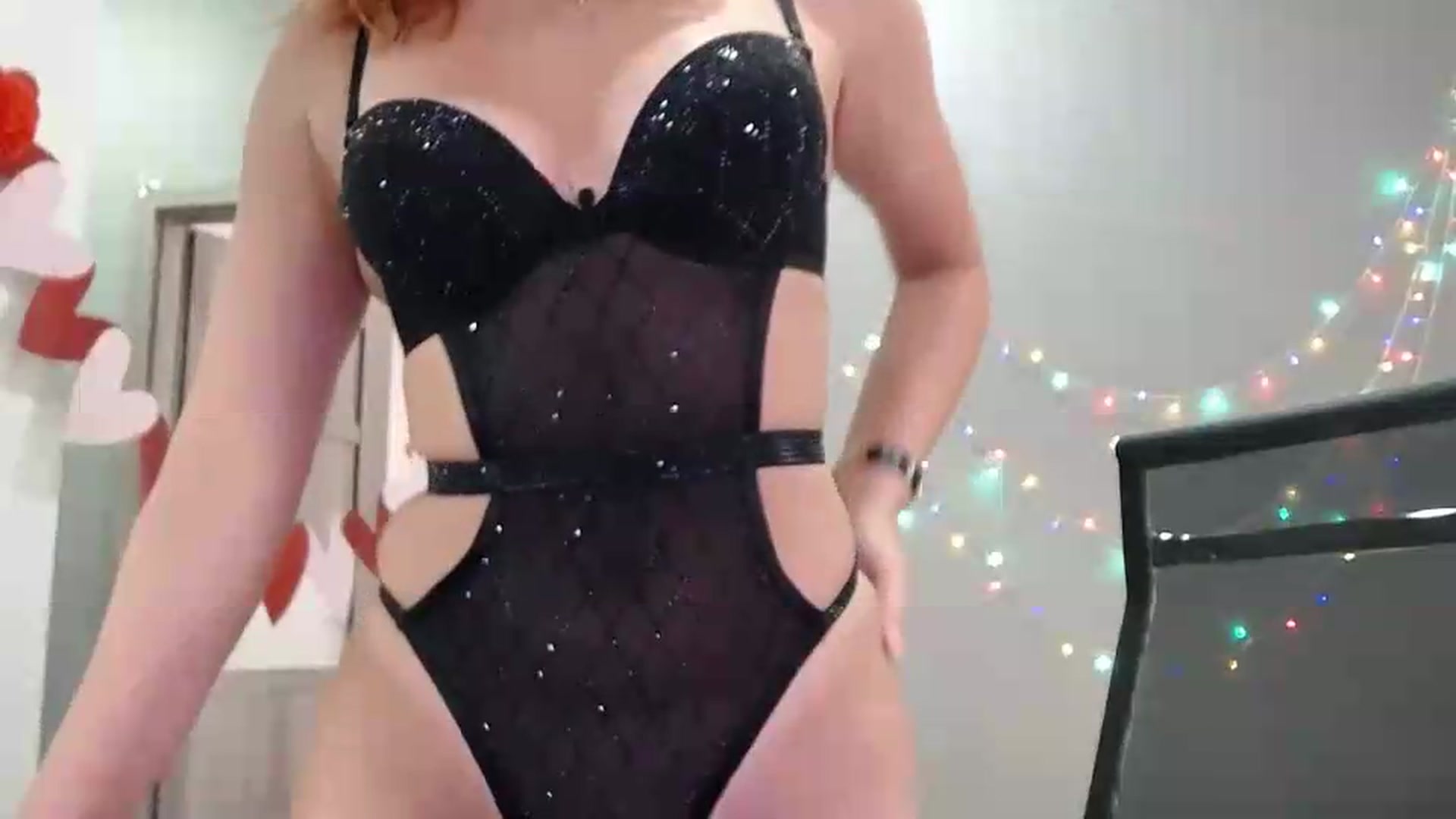 Gallery image thumbnail from XeniaMilf's myfreecams stream on, 06/19/2026, 14:15 image 13 of 20