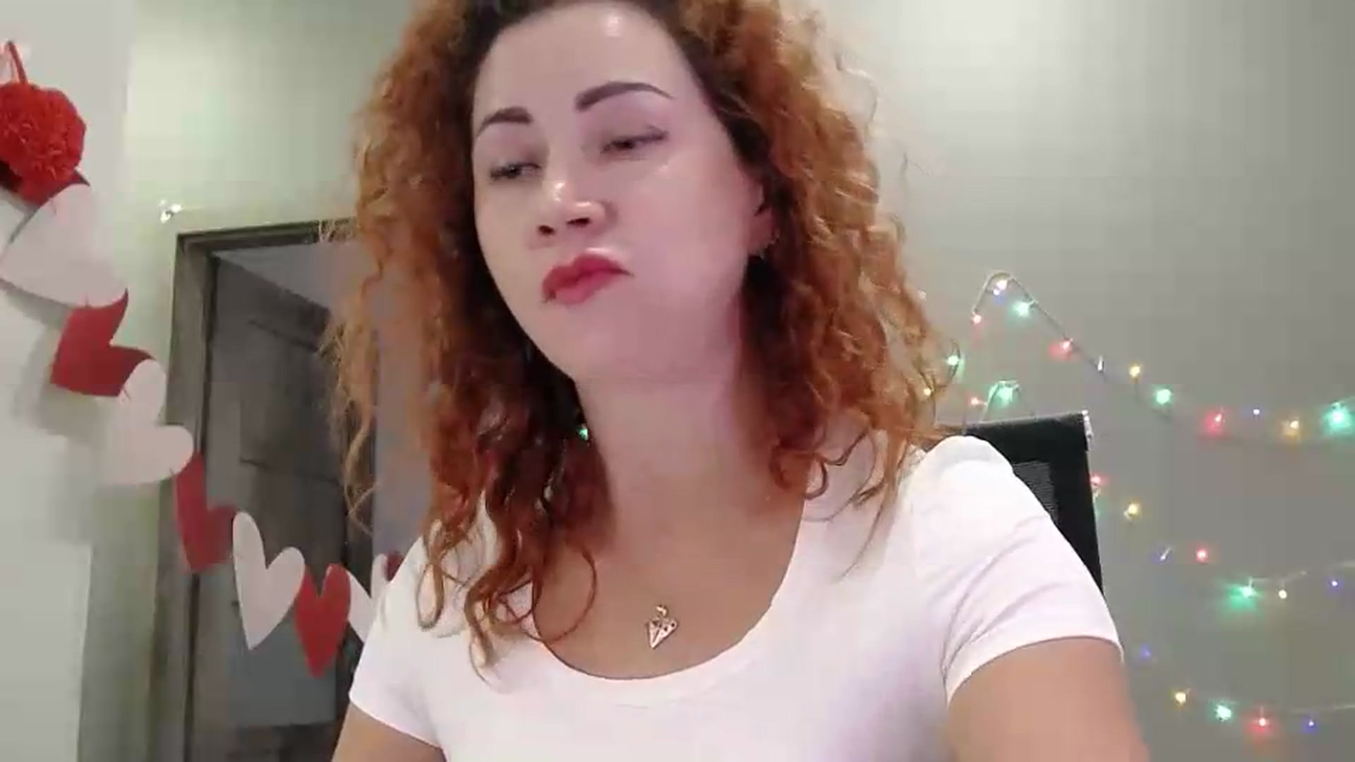 Gallery image thumbnail from XeniaMilf's myfreecams stream on, 06/25/2026, 15:10 image 20 of 20