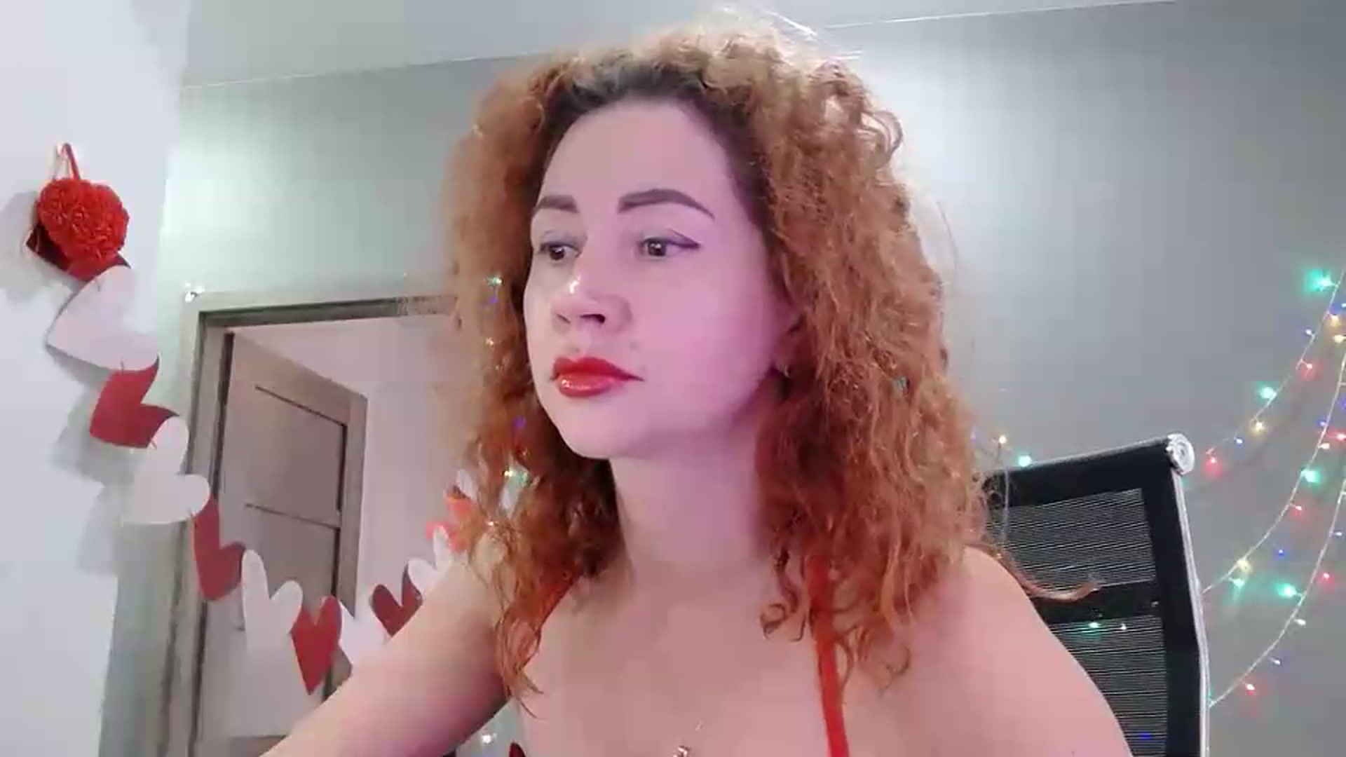 Gallery image thumbnail from XeniaMilf's myfreecams stream on, 06/26/2026, 15:14 image 12 of 20
