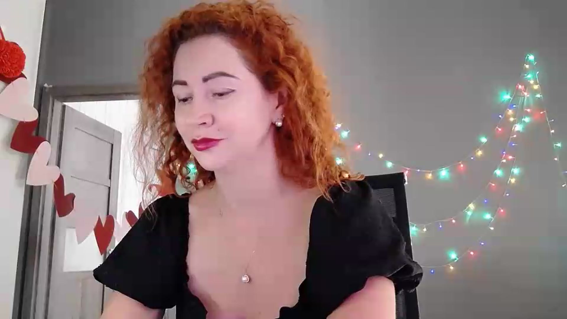 Gallery image thumbnail from XeniaMilf's myfreecams stream on, 06/29/2026, 15:01 image 5 of 20