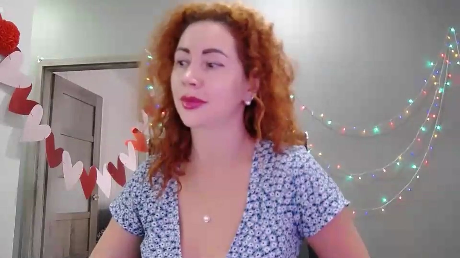 Gallery image thumbnail from XeniaMilf's myfreecams stream on, 06/30/2026, 14:57 image 12 of 20