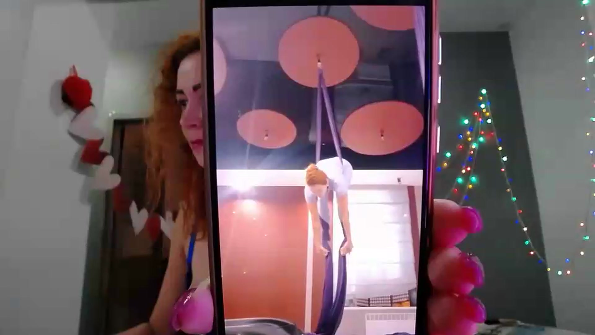 Gallery image thumbnail from XeniaMilf's myfreecams stream on, 07/04/2026, 16:03 image 12 of 20