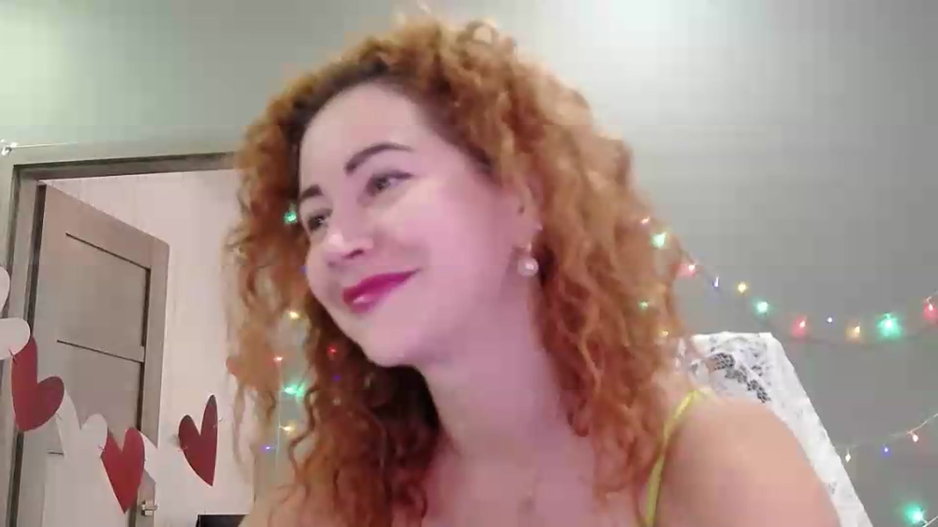 Gallery image thumbnail from XeniaMilf's myfreecams stream on, 07/07/2026, 15:01 image 10 of 20
