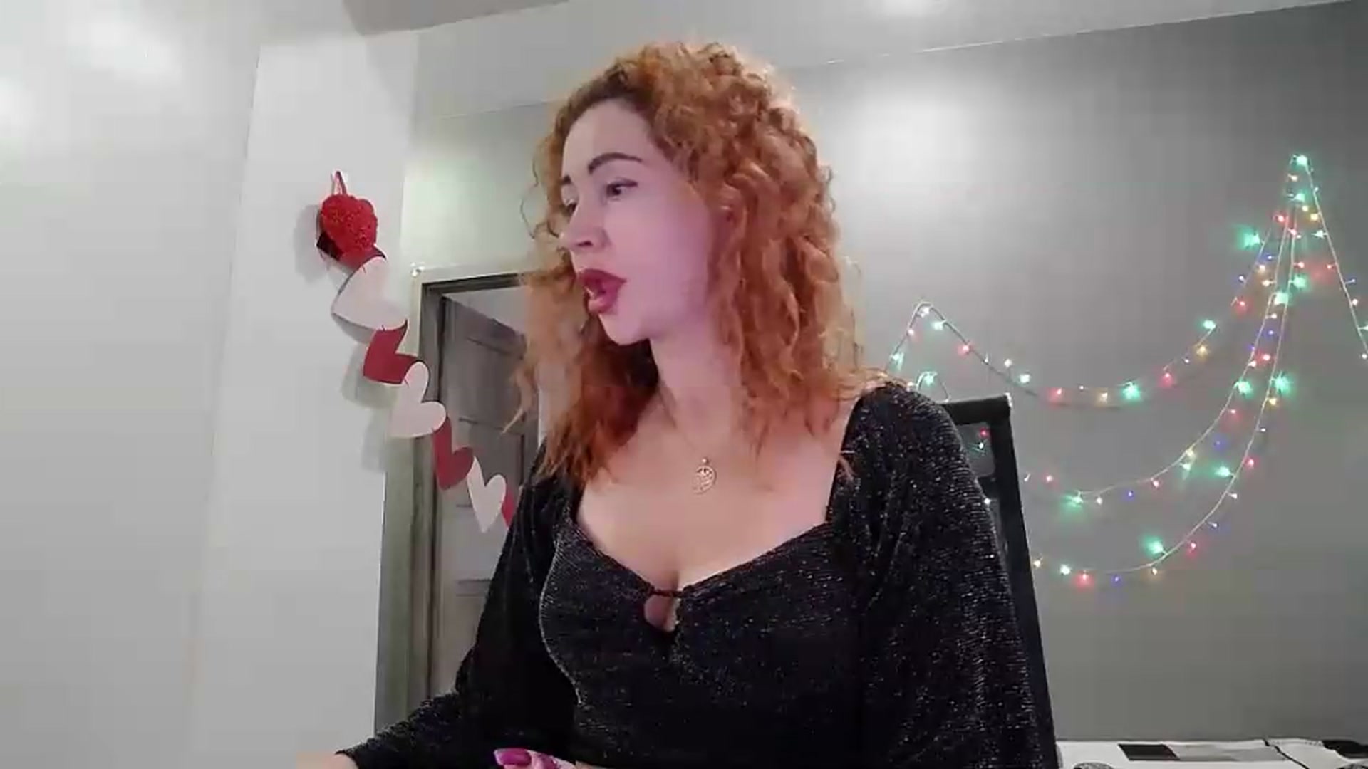 Gallery image thumbnail from XeniaMilf's myfreecams stream on, 07/09/2026, 10:18 image 17 of 20