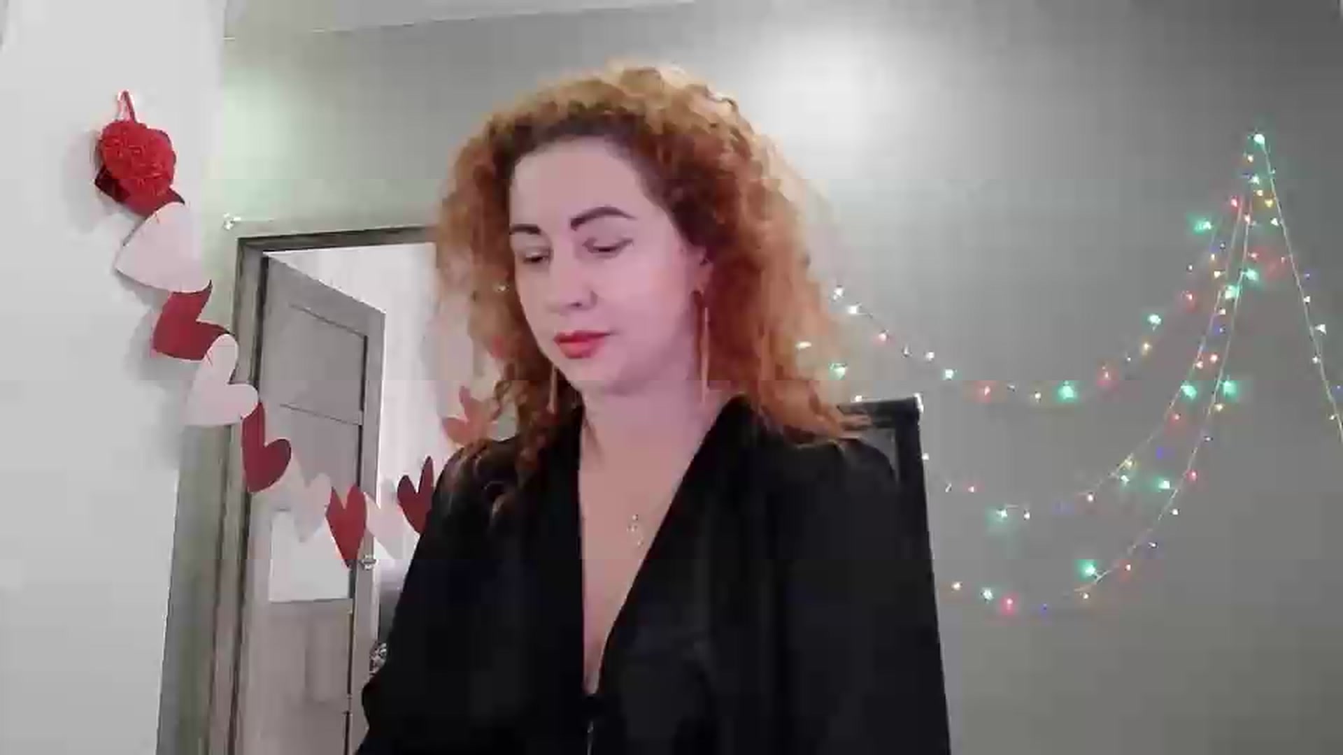 Gallery image thumbnail from XeniaMilf's myfreecams stream on, 07/11/2026, 11:57 image 18 of 20