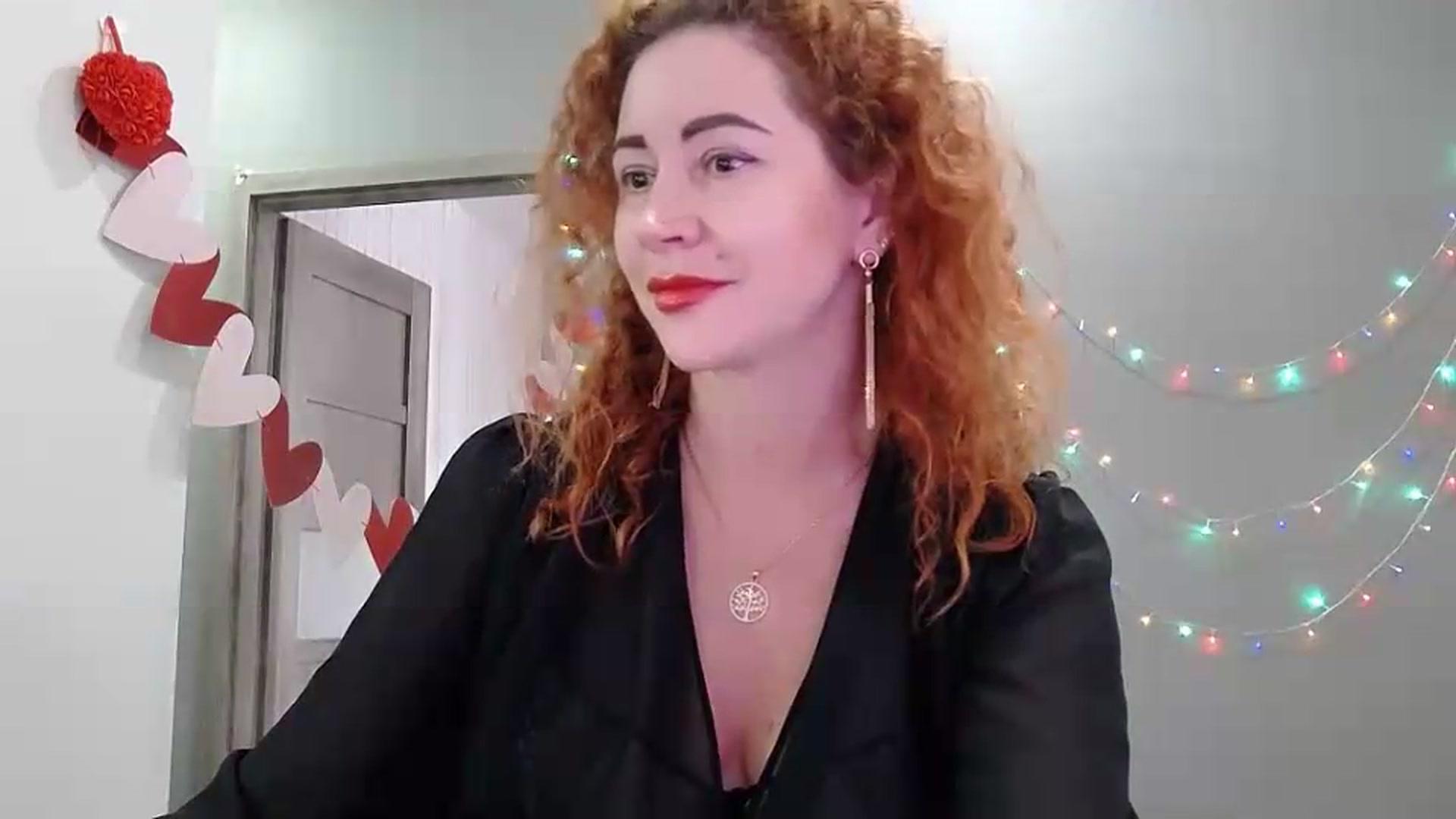 Gallery image thumbnail from XeniaMilf's myfreecams stream on, 07/11/2026, 11:57 image 5 of 20