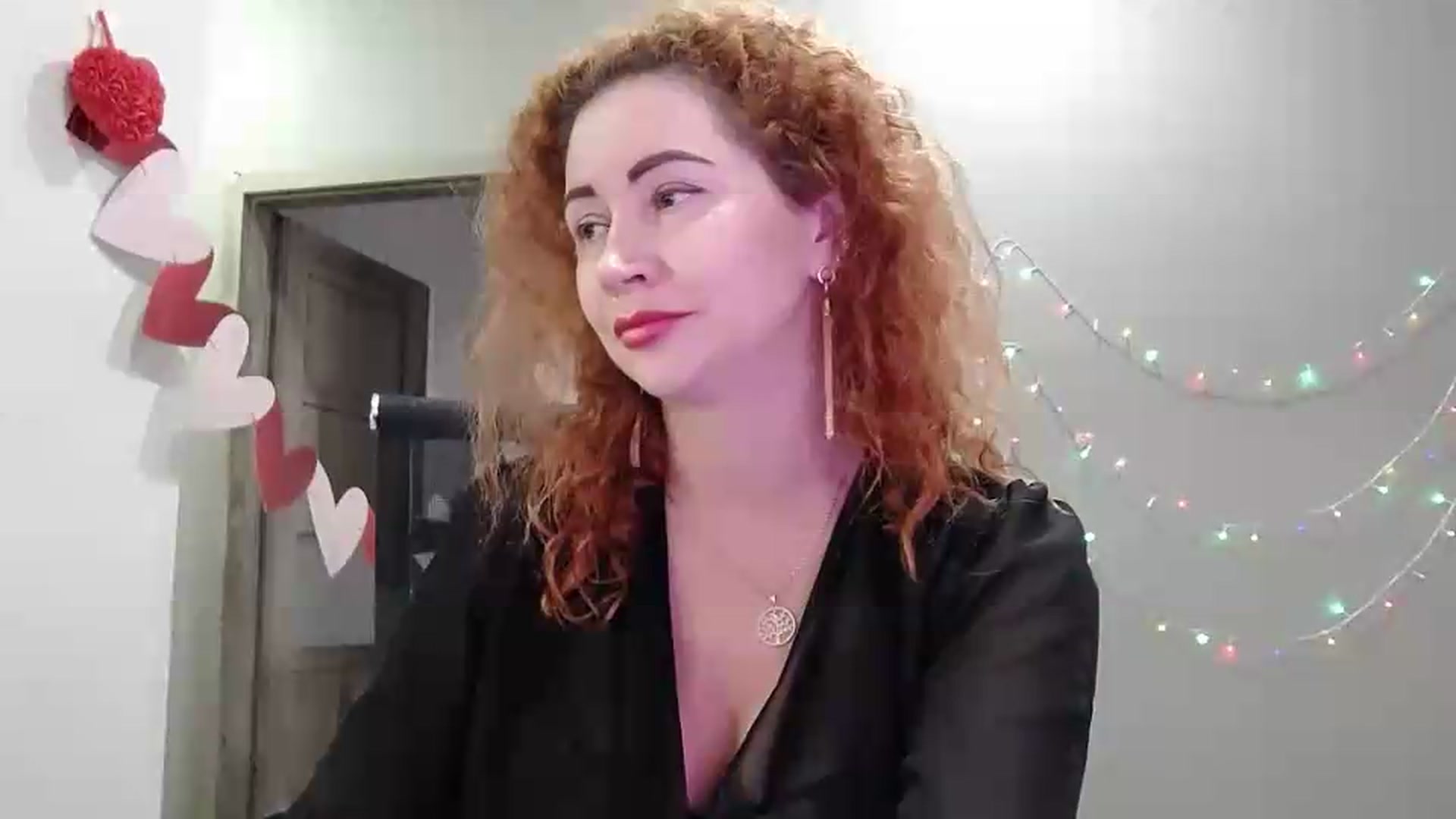 Gallery image thumbnail from XeniaMilf's myfreecams stream on, 07/11/2026, 13:29 image 6 of 20