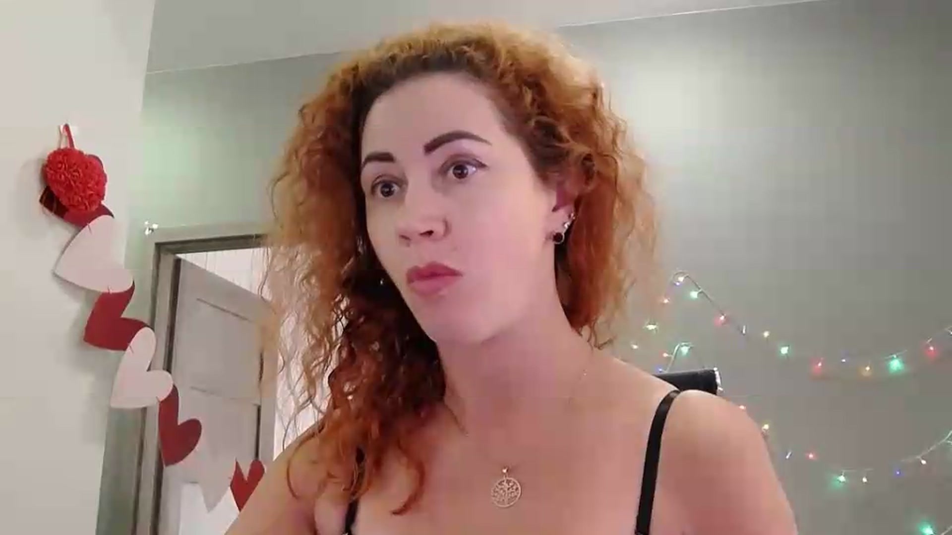 Gallery image thumbnail from XeniaMilf's myfreecams stream on, 07/12/2026, 13:53 image 8 of 20