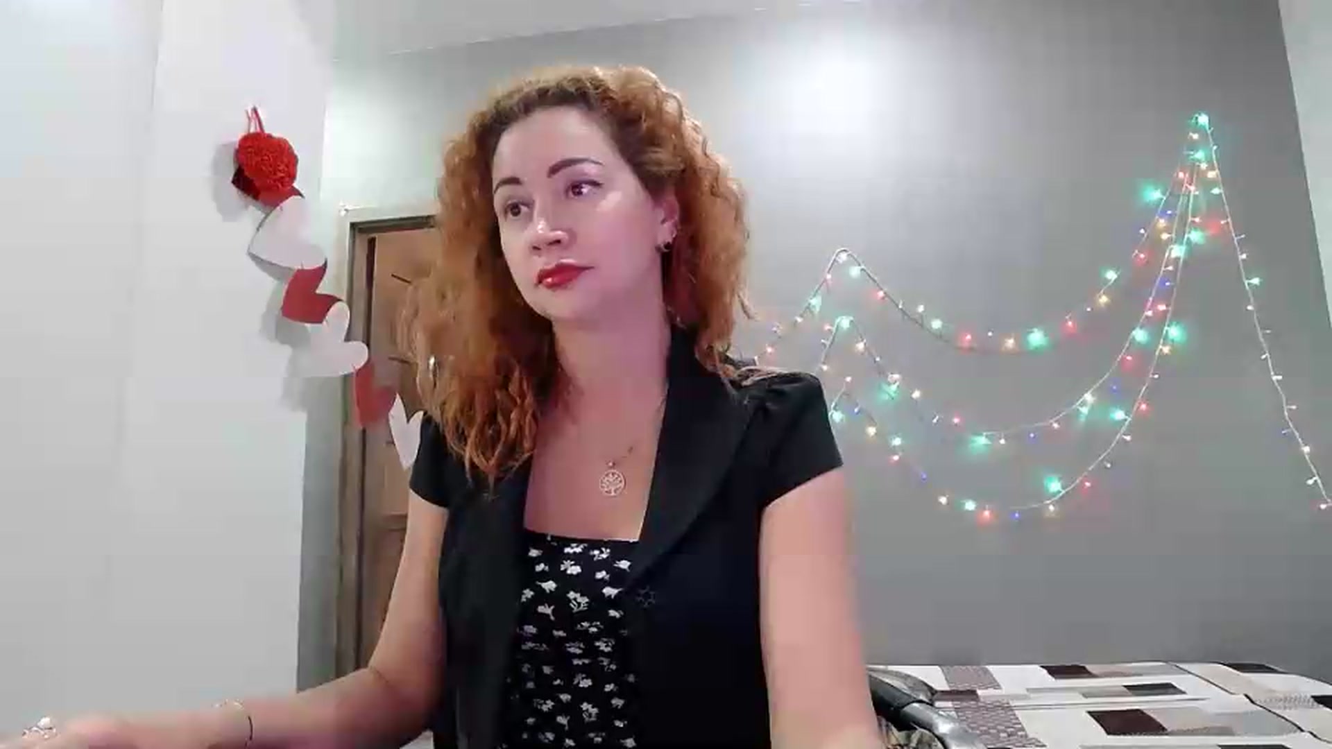 Gallery image thumbnail from XeniaMilf's myfreecams stream on, 07/28/2026, 11:43 image 3 of 20