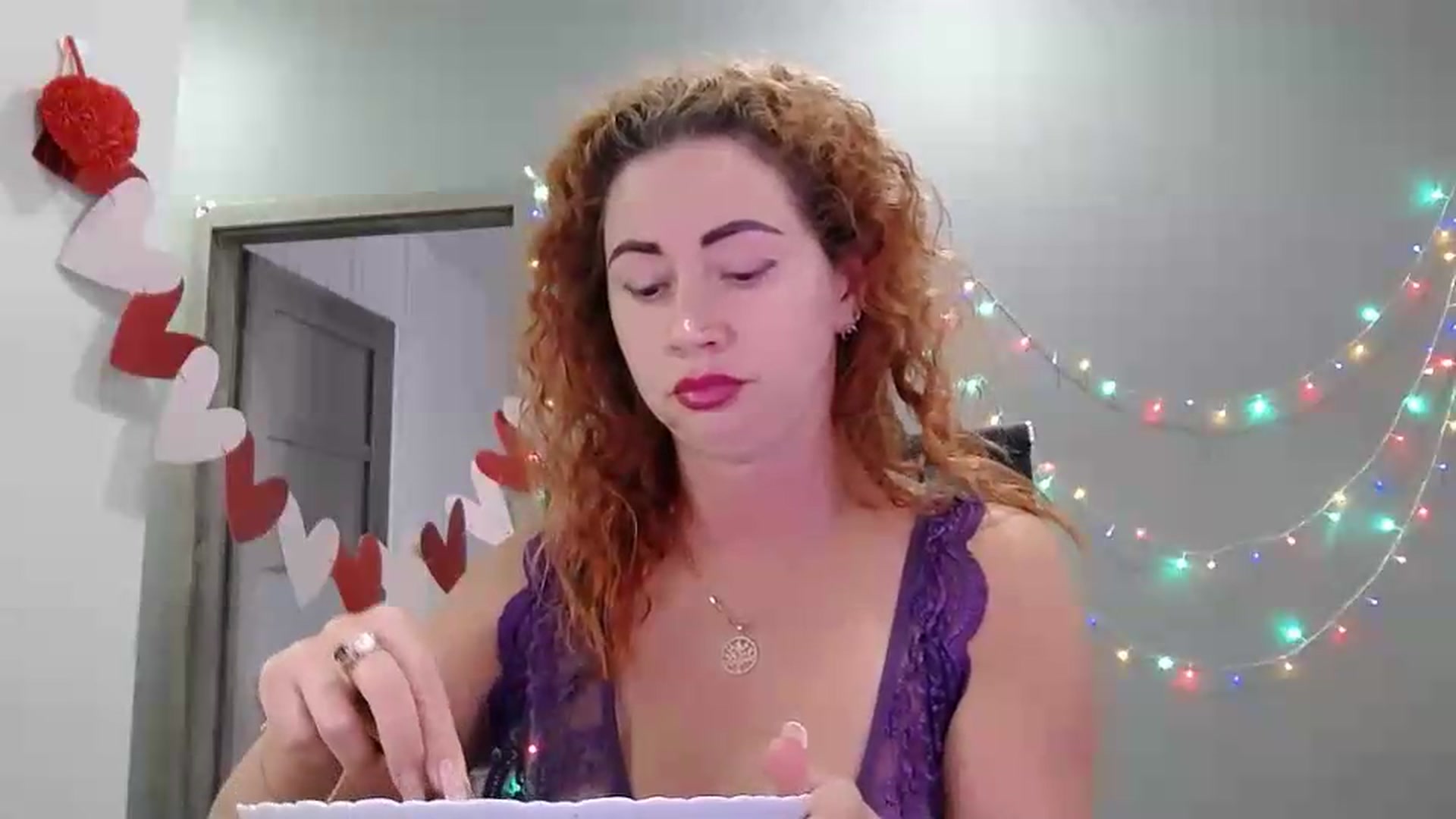 Gallery image thumbnail from XeniaMilf's myfreecams stream on, 07/31/2026, 12:56 image 11 of 20
