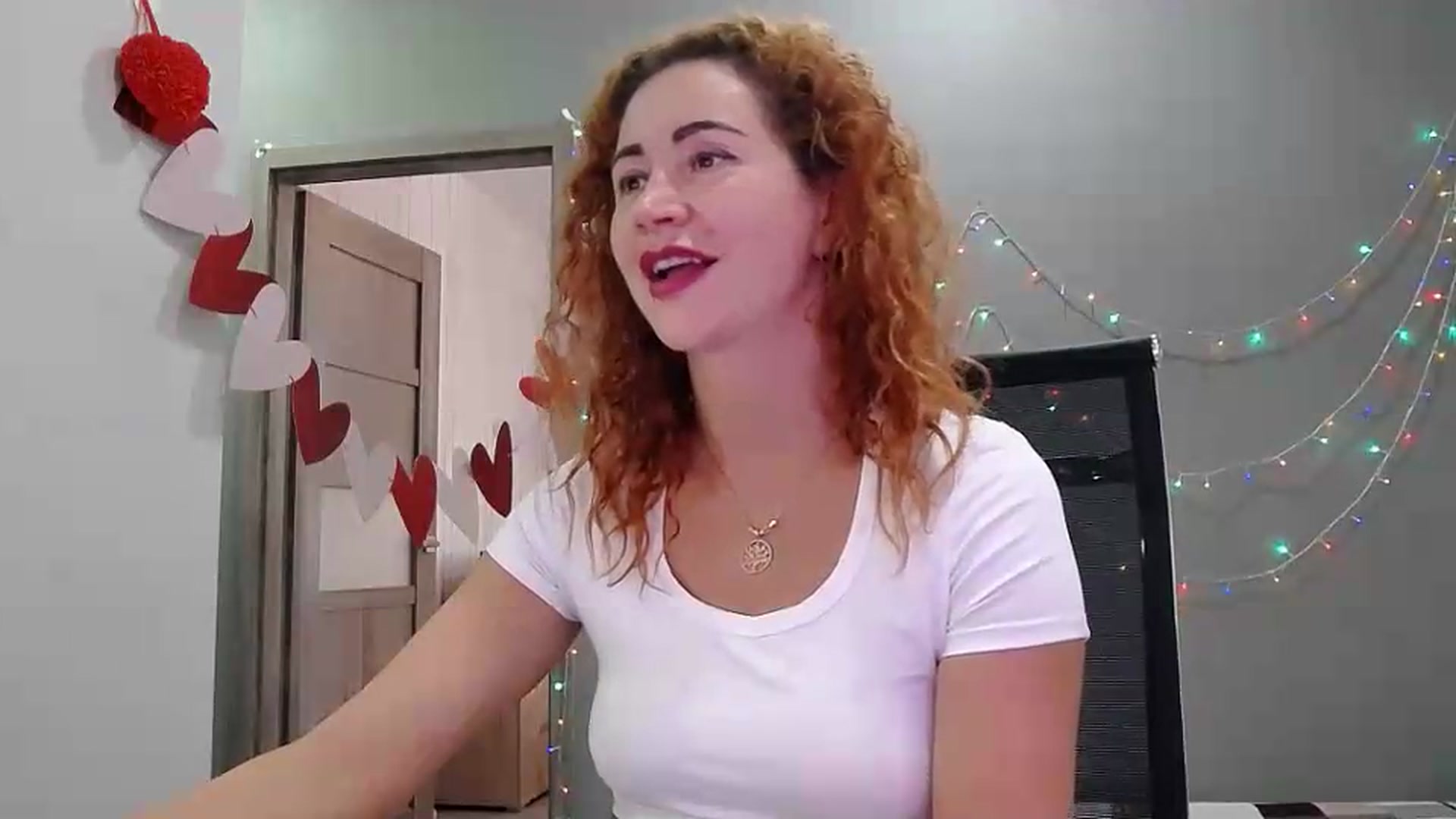 Gallery image thumbnail from XeniaMilf's myfreecams stream on, 07/31/2026, 14:26 image 8 of 20