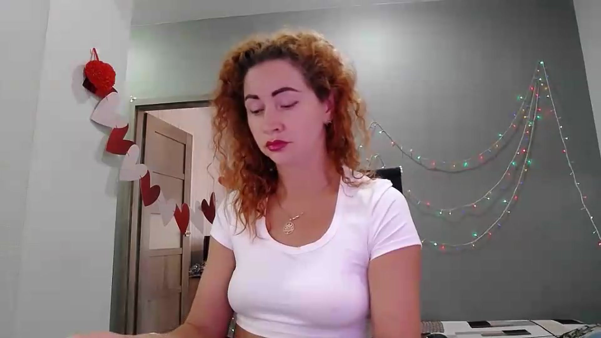 Gallery image thumbnail from XeniaMilf's myfreecams stream on, 07/31/2026, 16:15 image 2 of 20