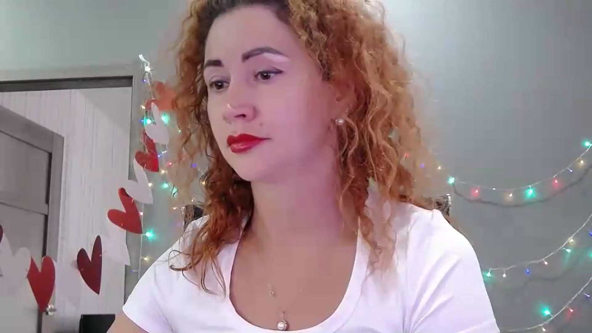 Gallery image thumbnail from XeniaMilf's myfreecams stream on, 08/02/2026, 15:01 image 19 of 20