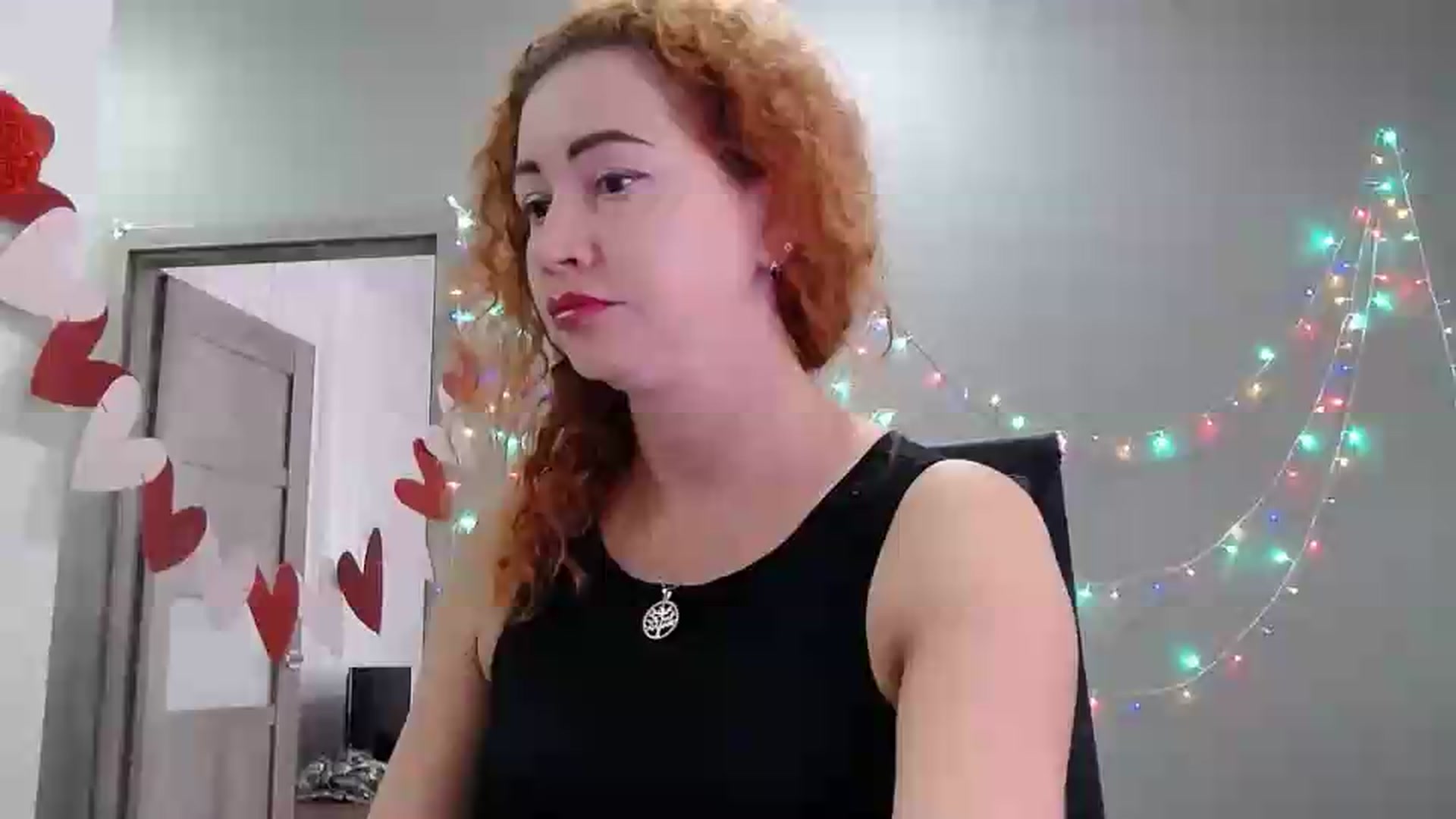 Gallery image thumbnail from XeniaMilf's myfreecams stream on, 08/06/2026, 14:04 image 1 of 20