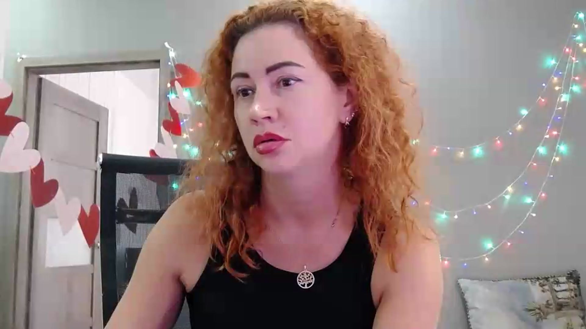 Gallery image thumbnail from XeniaMilf's myfreecams stream on, 08/06/2026, 14:04 image 16 of 20