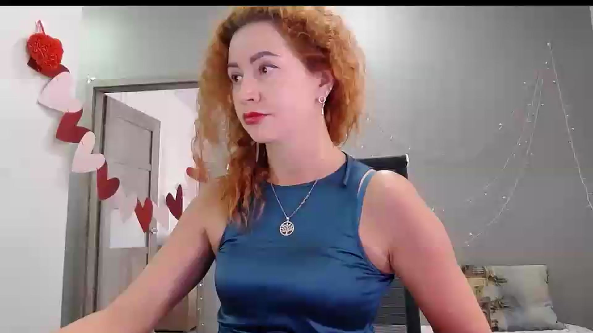 Gallery image thumbnail from XeniaMilf's myfreecams stream on, 08/10/2026, 11:31 image 7 of 20