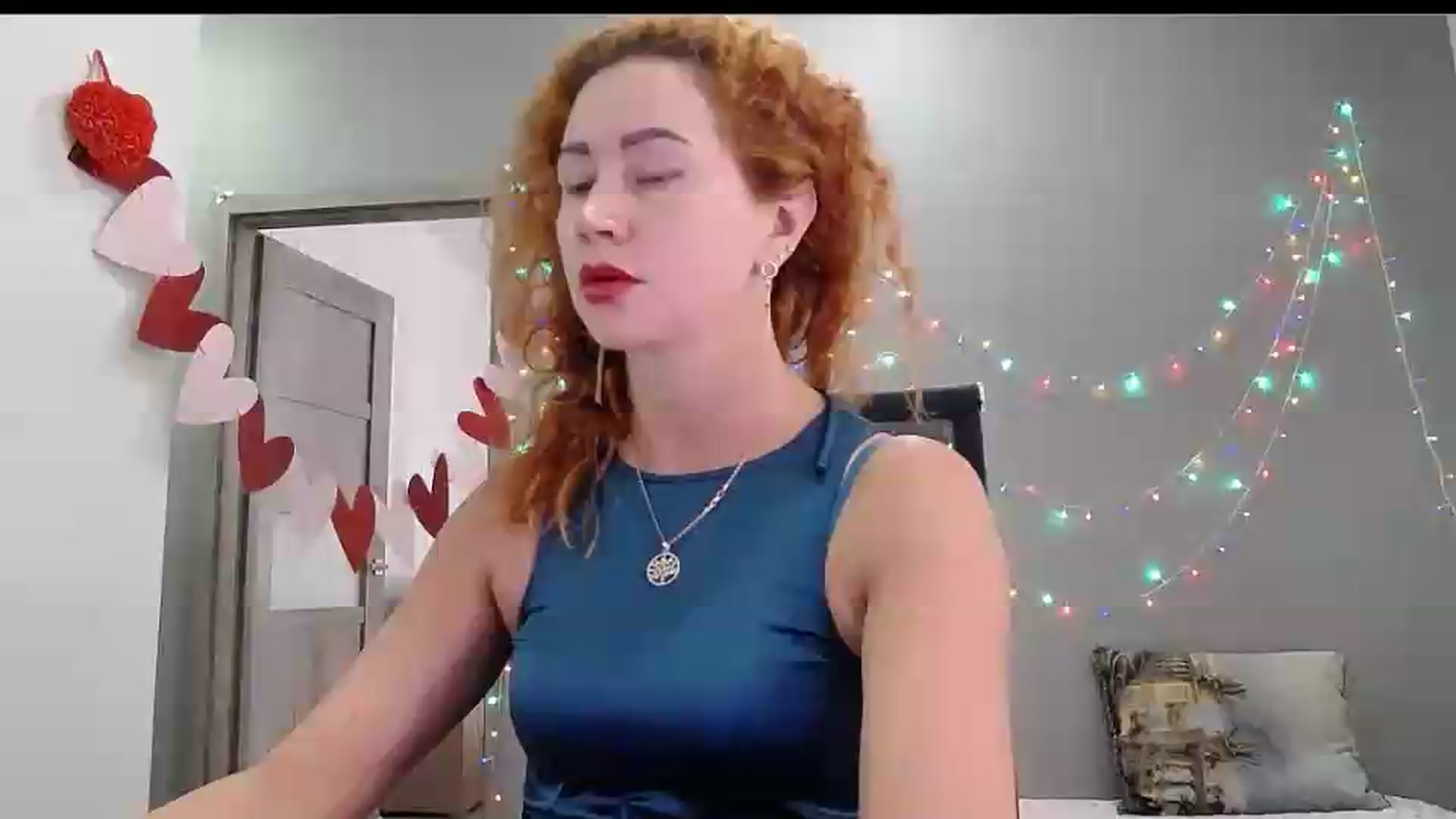 Gallery image thumbnail from XeniaMilf's myfreecams stream on, 08/10/2026, 11:31 image 8 of 20