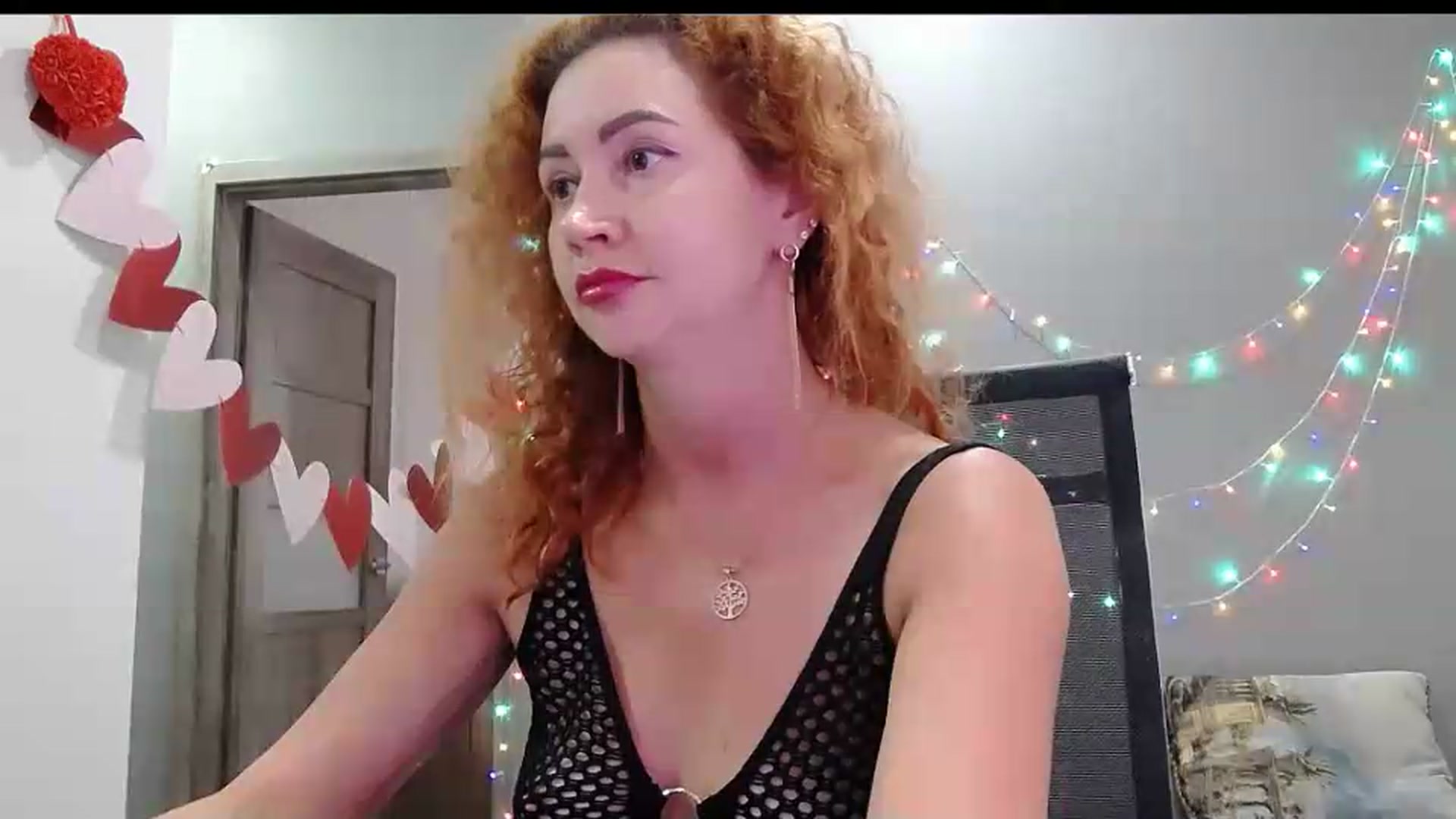Gallery image thumbnail from XeniaMilf's myfreecams stream on, 08/10/2026, 15:28 image 2 of 20