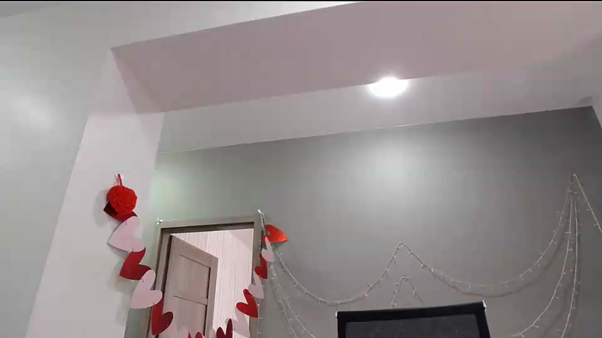 Gallery image thumbnail from XeniaMilf's myfreecams stream on, 08/14/2026, 13:34 image 20 of 20