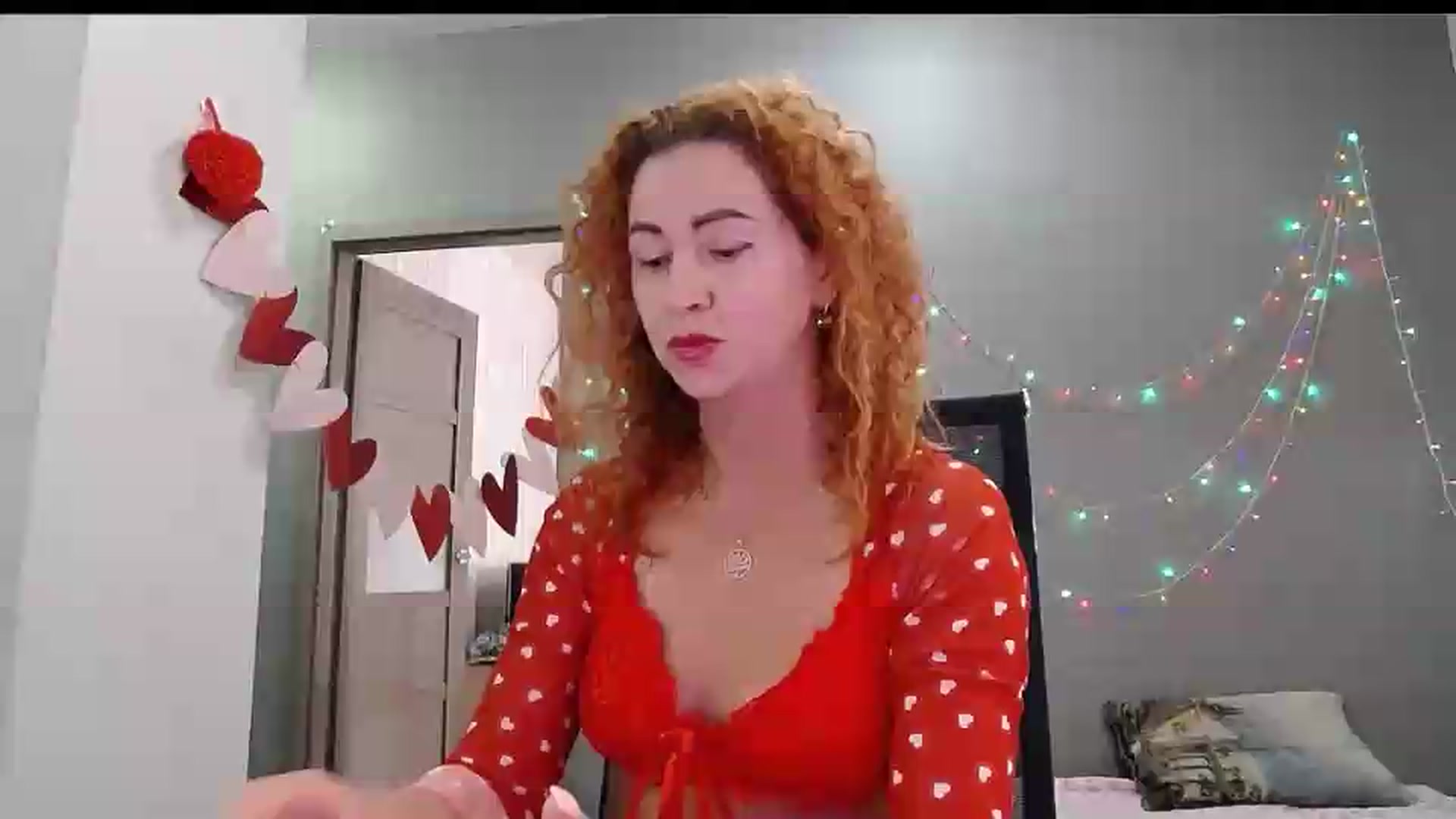 Gallery image thumbnail from XeniaMilf's myfreecams stream on, 08/14/2026, 13:34 image 1 of 20
