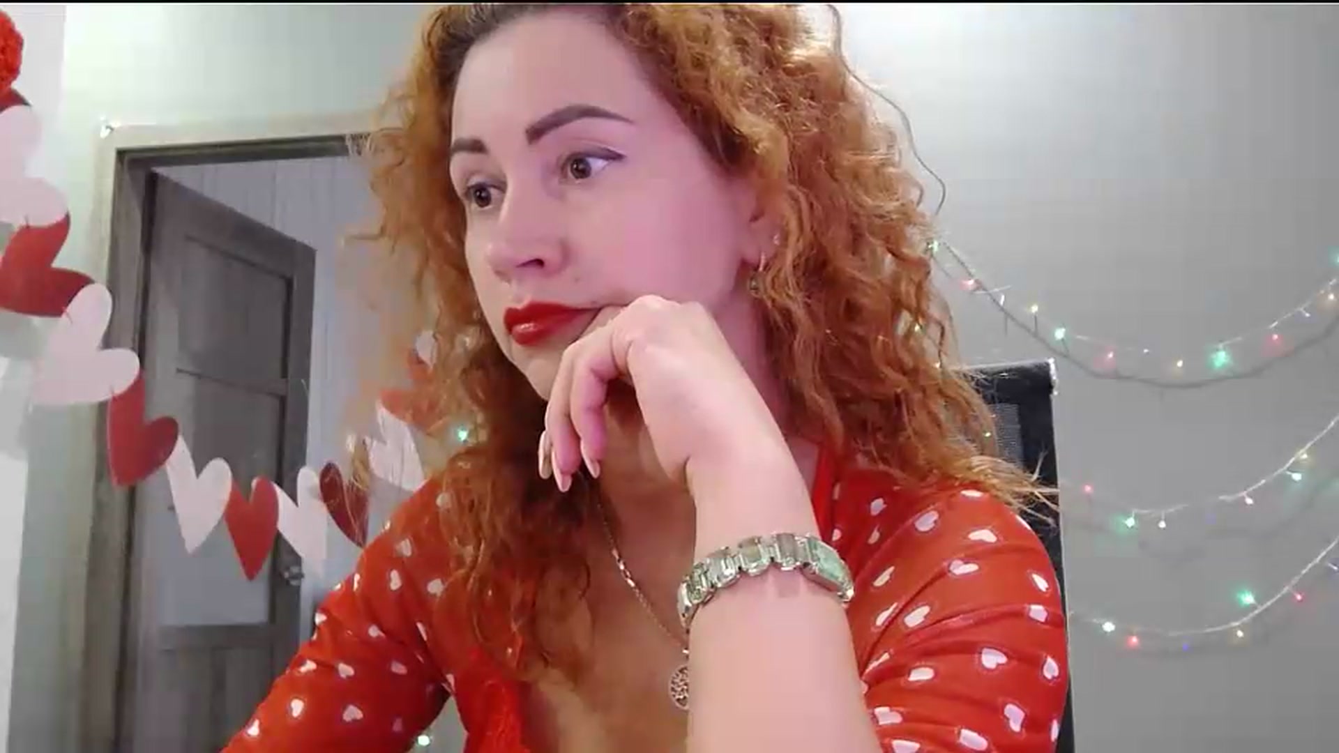 Gallery image thumbnail from XeniaMilf's myfreecams stream on, 08/14/2026, 14:31 image 14 of 20