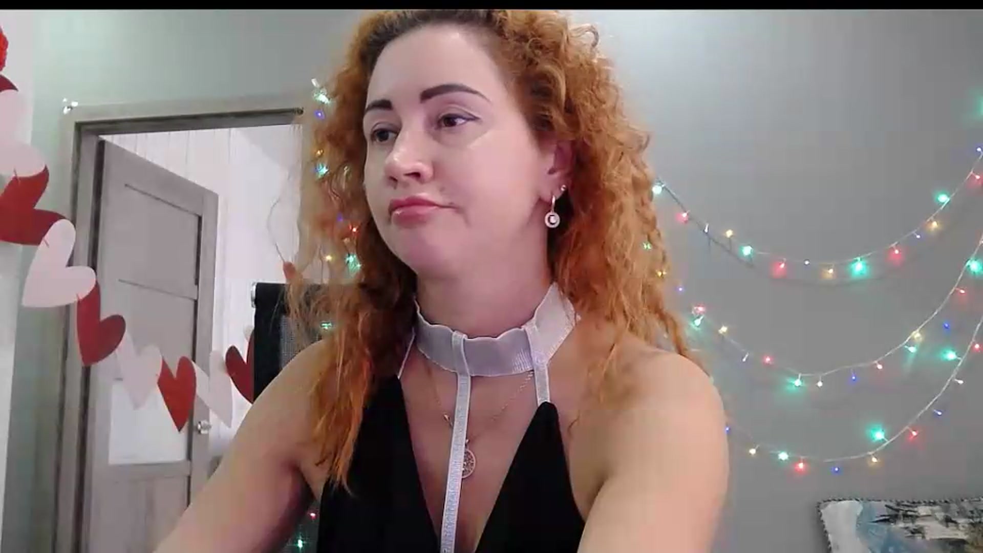 Gallery image thumbnail from XeniaMilf's myfreecams stream on, 08/18/2026, 11:19 image 5 of 20