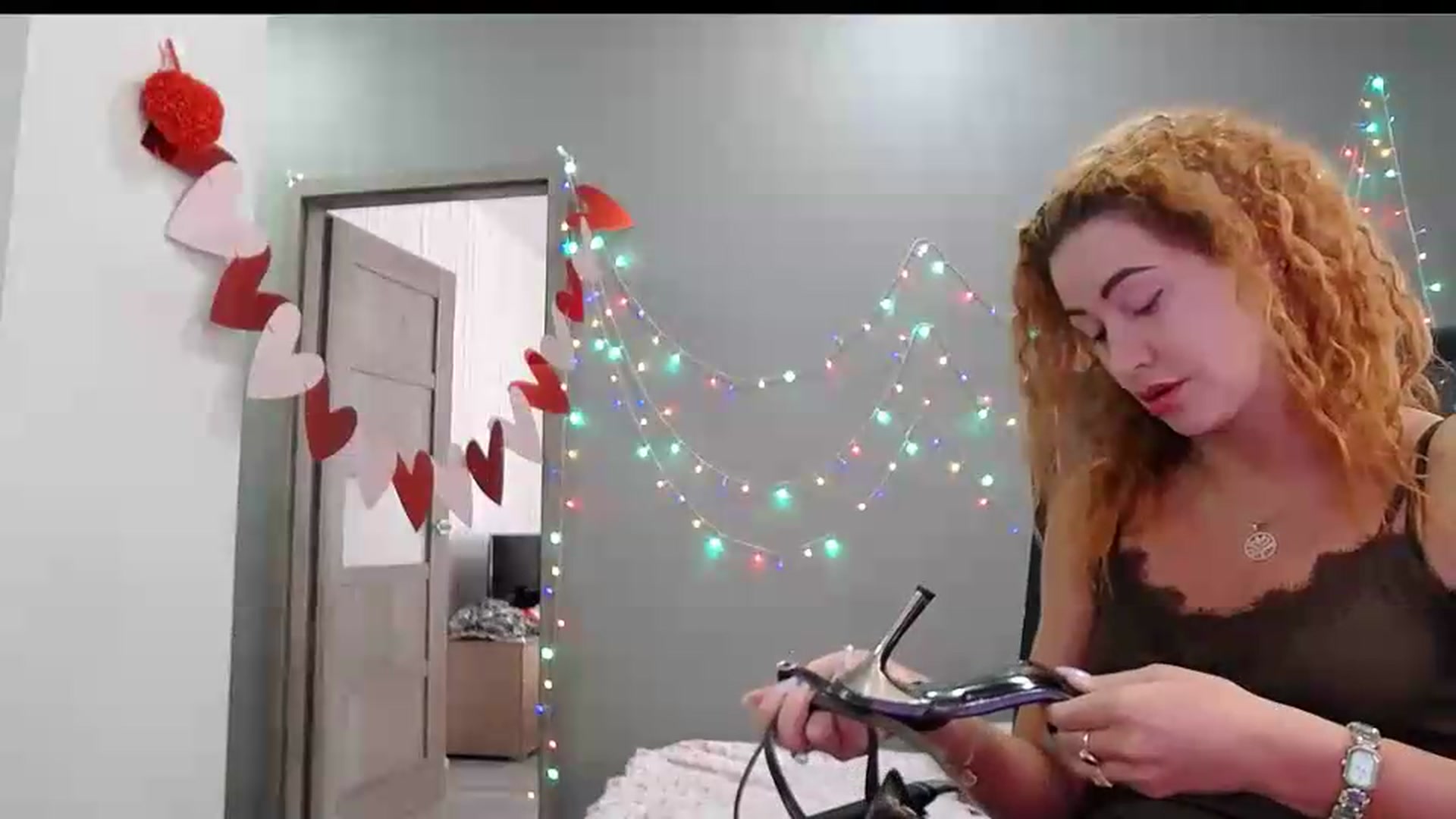 Gallery image thumbnail from XeniaMilf's myfreecams stream on, 08/21/2026, 13:43 image 2 of 20