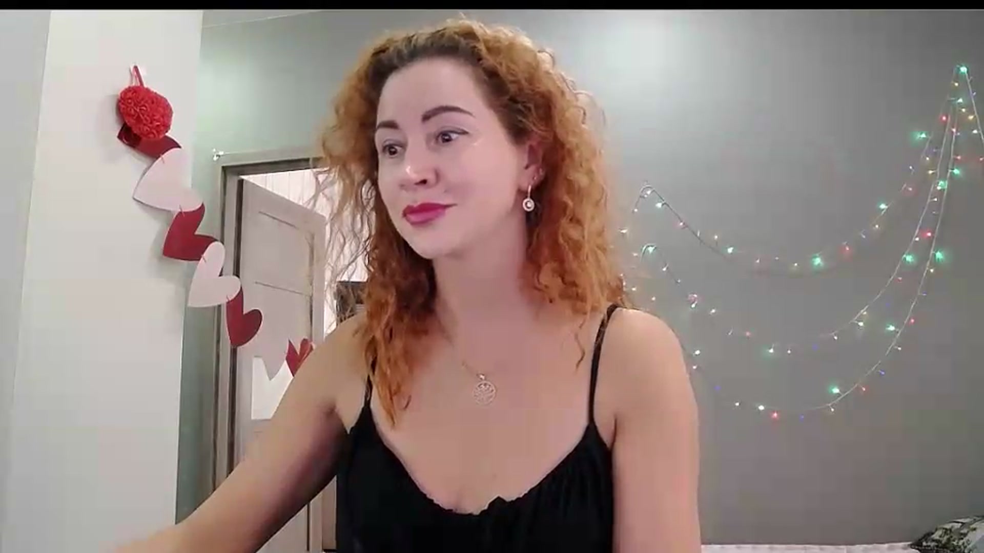 Gallery image thumbnail from XeniaMilf's myfreecams stream on, 08/28/2026, 13:14 image 4 of 20
