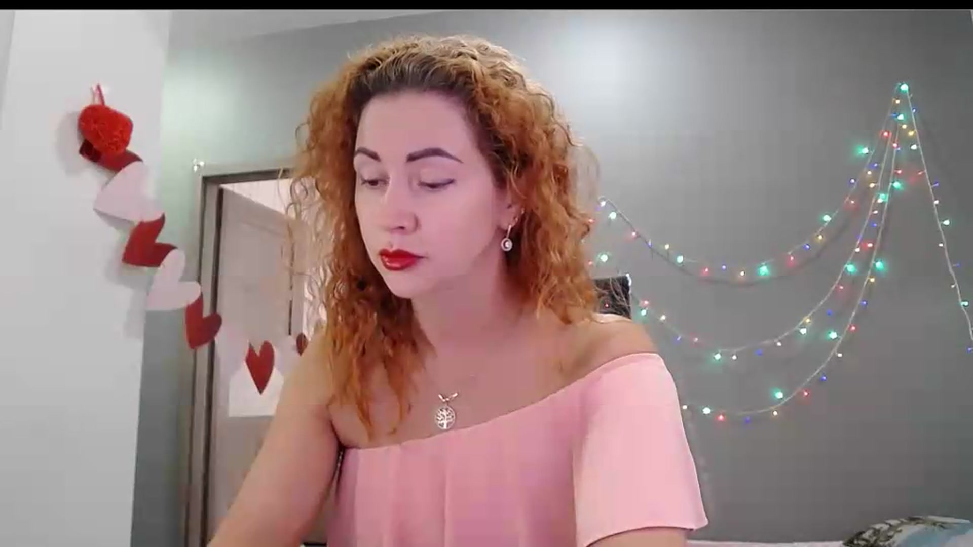 Gallery image thumbnail from XeniaMilf's myfreecams stream on, 08/28/2026, 15:35 image 2 of 20