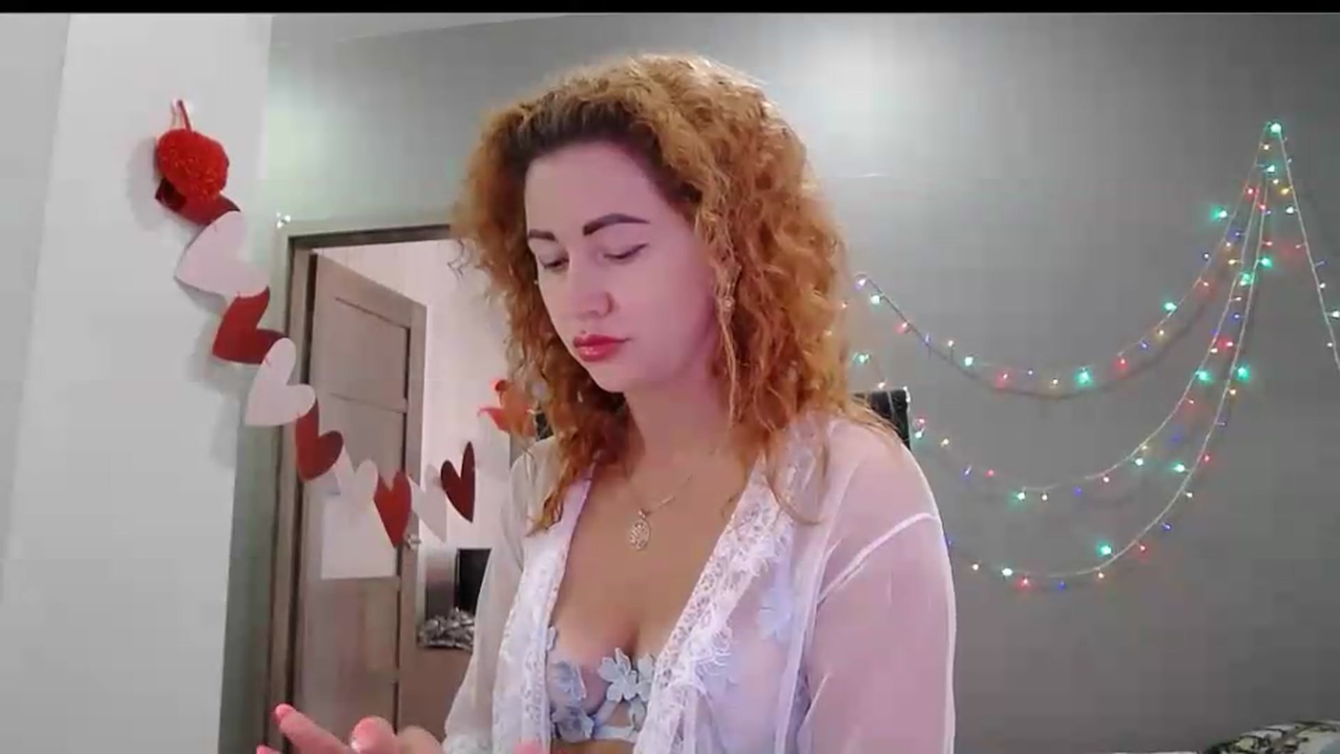 Gallery image thumbnail from XeniaMilf's myfreecams stream on, 08/30/2026, 13:03 image 9 of 20