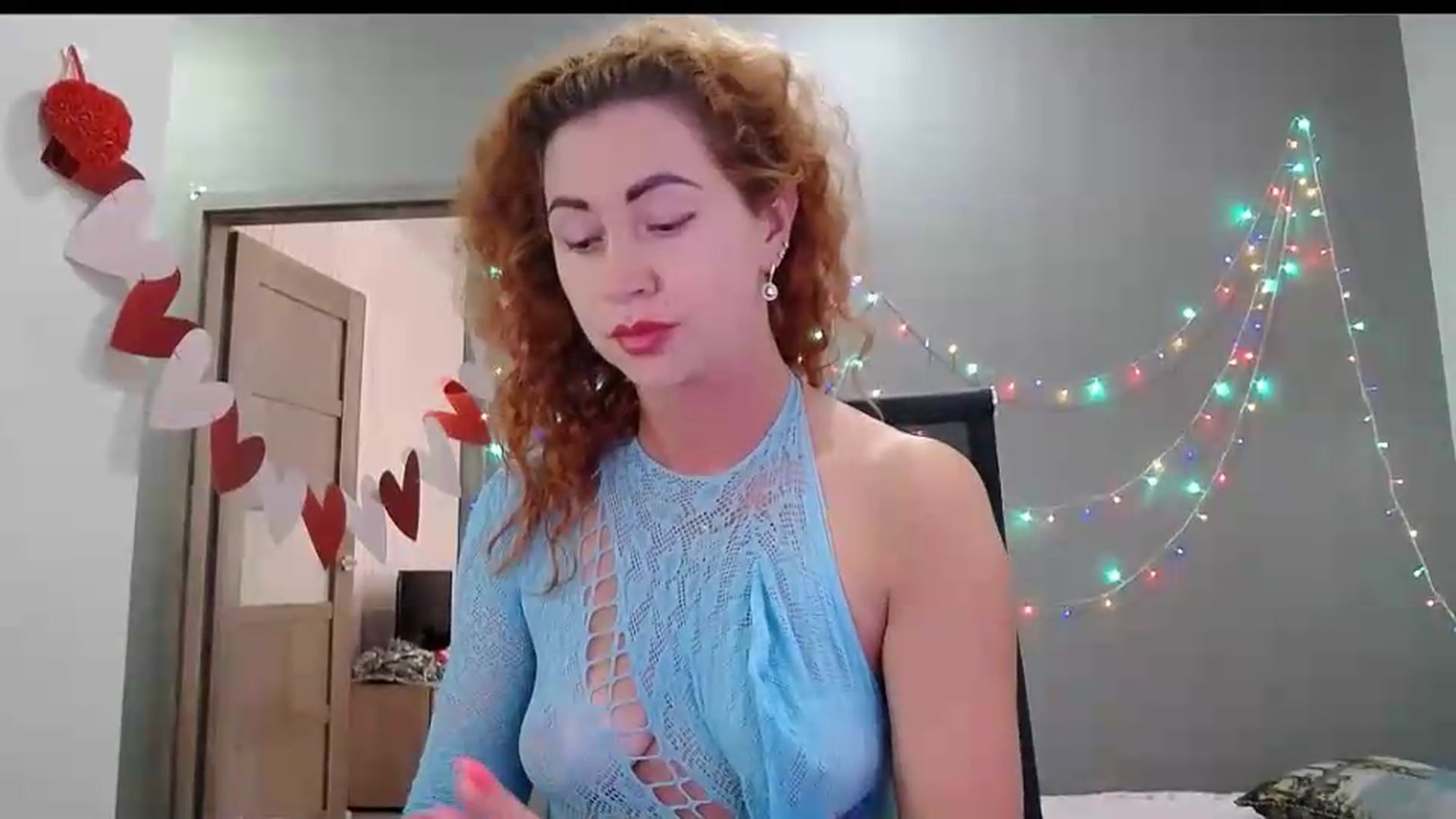 Gallery image thumbnail from XeniaMilf's myfreecams stream on, 08/30/2026, 14:59 image 16 of 20