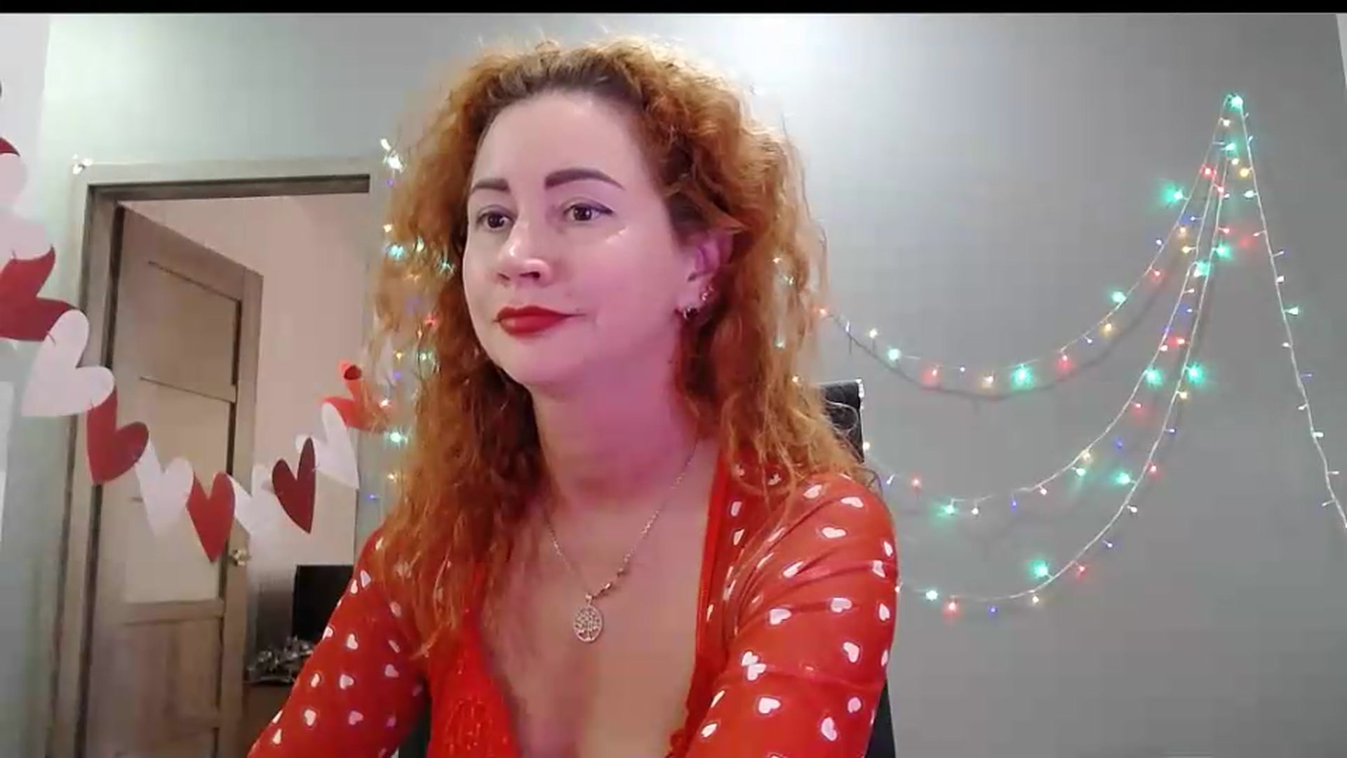 Gallery image thumbnail from XeniaMilf's myfreecams stream on, 09/04/2026, 16:15 image 12 of 20