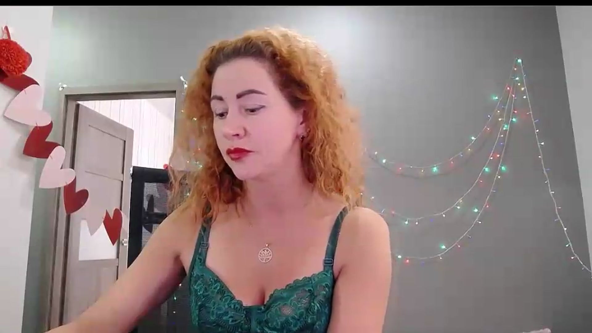 Gallery image thumbnail from XeniaMilf's myfreecams stream on, 09/09/2026, 14:01 image 8 of 20
