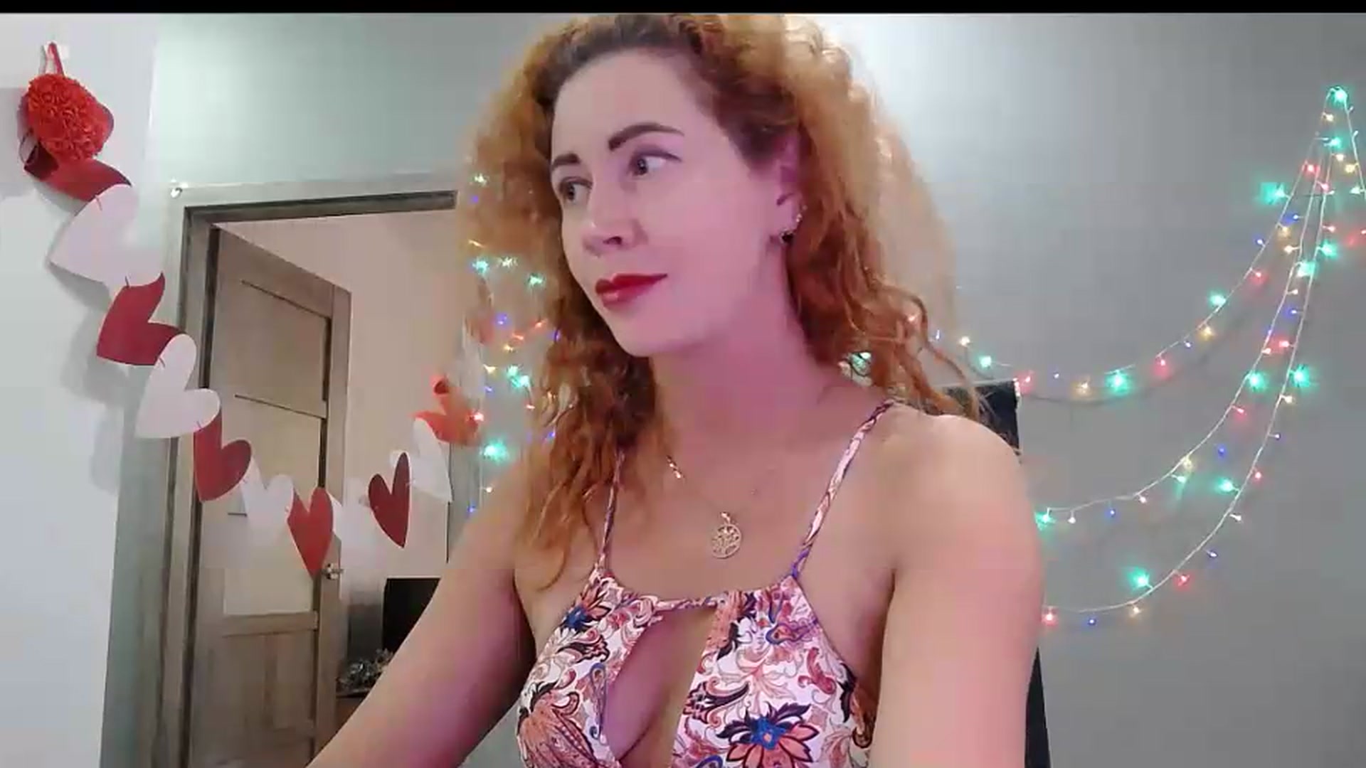 Gallery image thumbnail from XeniaMilf's myfreecams stream on, 09/09/2026, 15:24 image 19 of 20