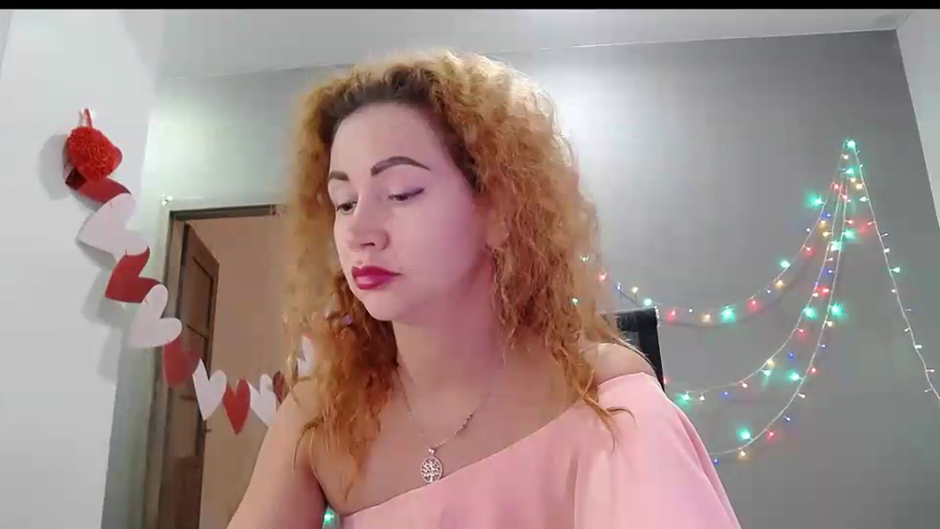 Gallery image thumbnail from XeniaMilf's myfreecams stream on, 09/13/2026, 15:29 image 11 of 20