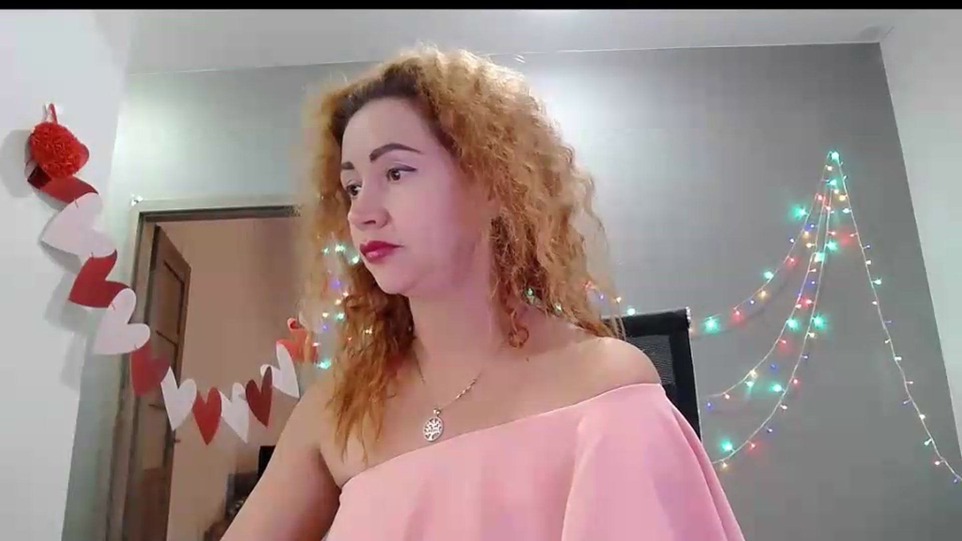 Gallery image thumbnail from XeniaMilf's myfreecams stream on, 09/13/2026, 15:29 image 4 of 20