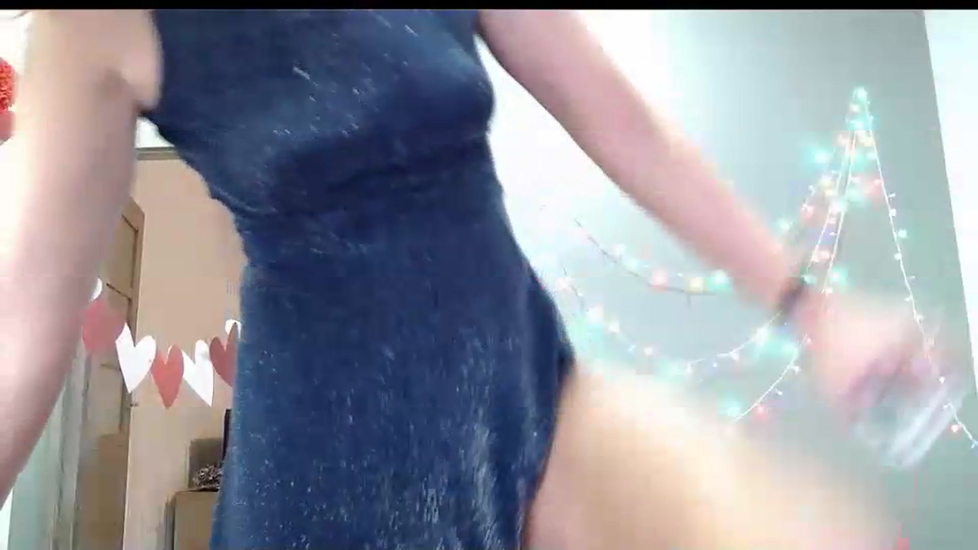 Gallery image thumbnail from XeniaMilf's myfreecams stream on, 09/14/2026, 15:09 image 8 of 20