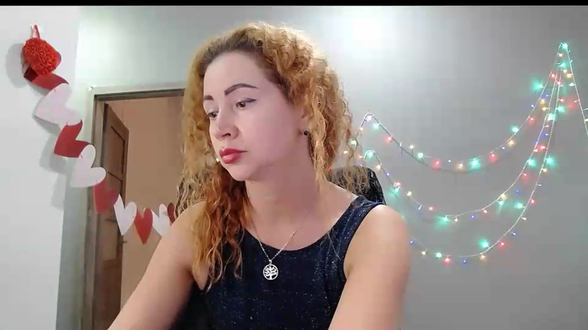 Gallery image thumbnail from XeniaMilf's myfreecams stream on, 09/14/2026, 15:09 image 9 of 20