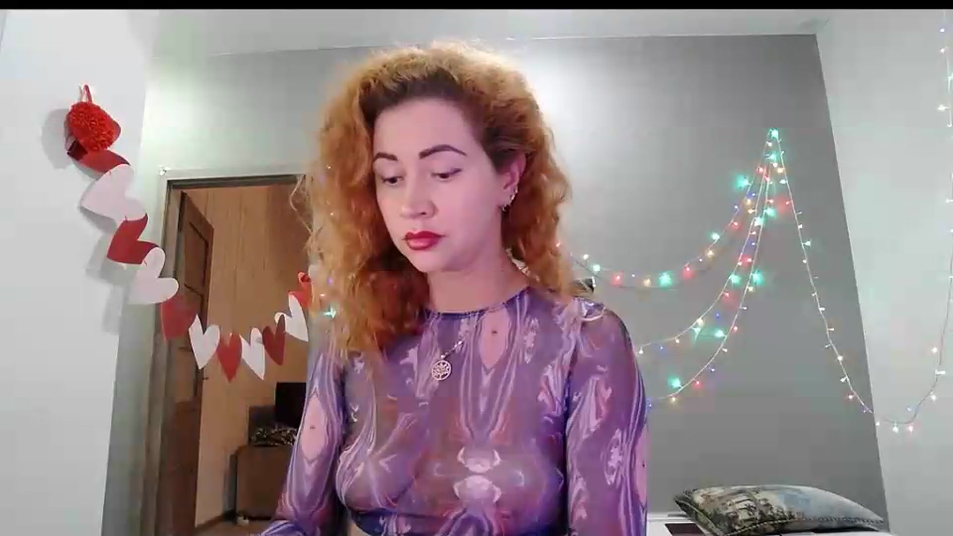 Gallery image thumbnail from XeniaMilf's myfreecams stream on, 09/15/2026, 15:07 image 10 of 20
