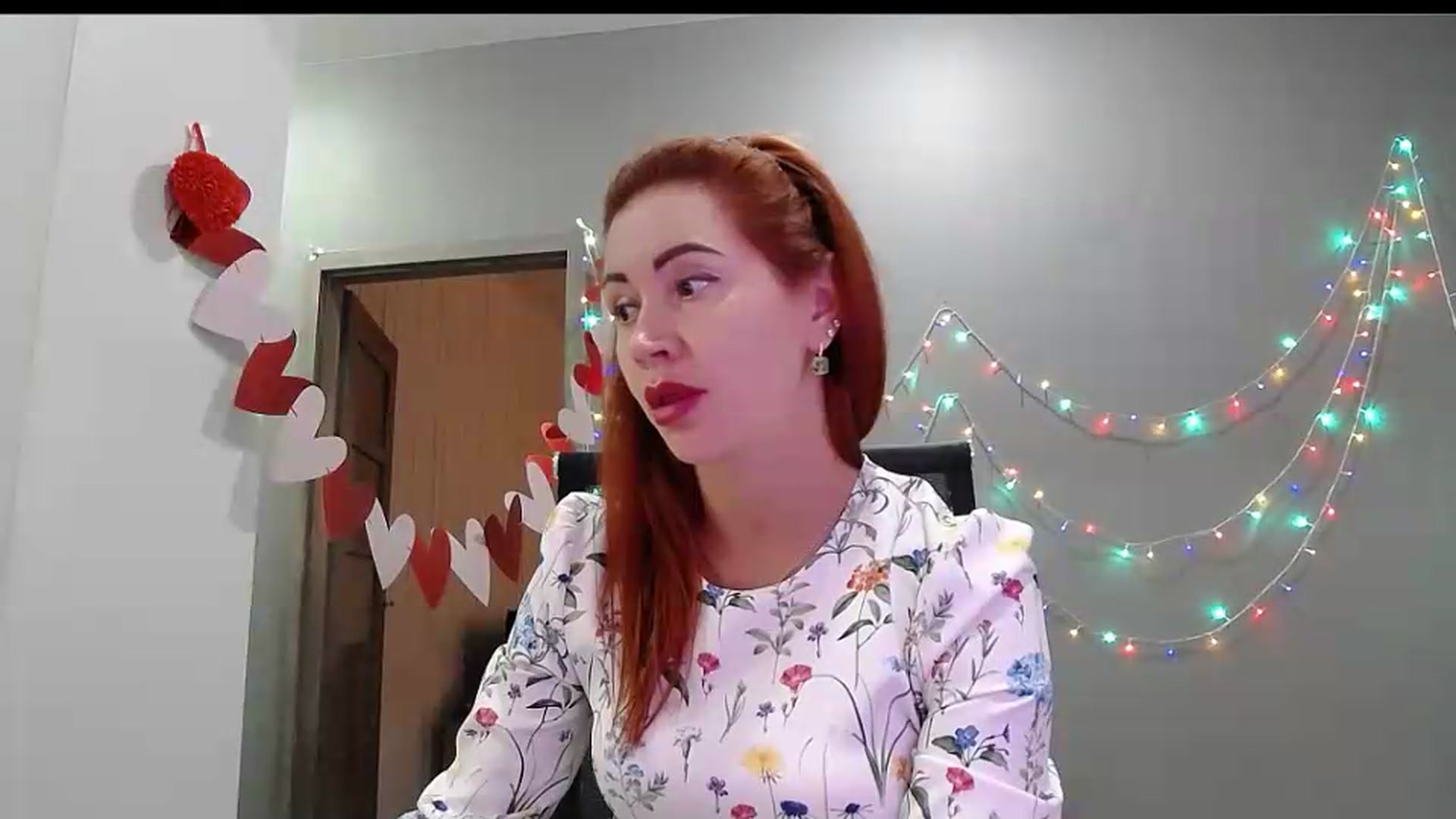Gallery image thumbnail from XeniaMilf's myfreecams stream on, 09/17/2026, 16:05 image 11 of 20